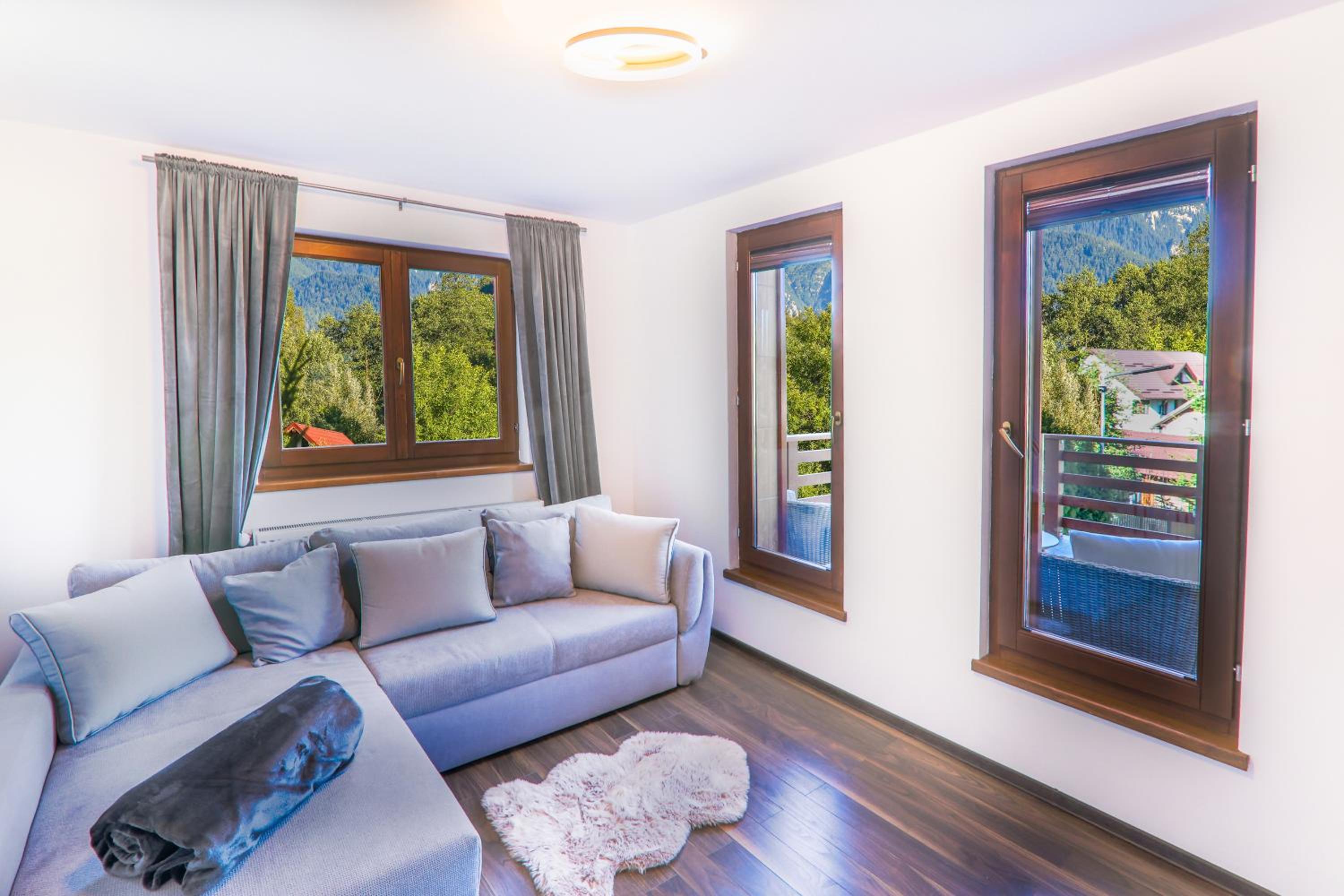 Cedrus Bran Boutique