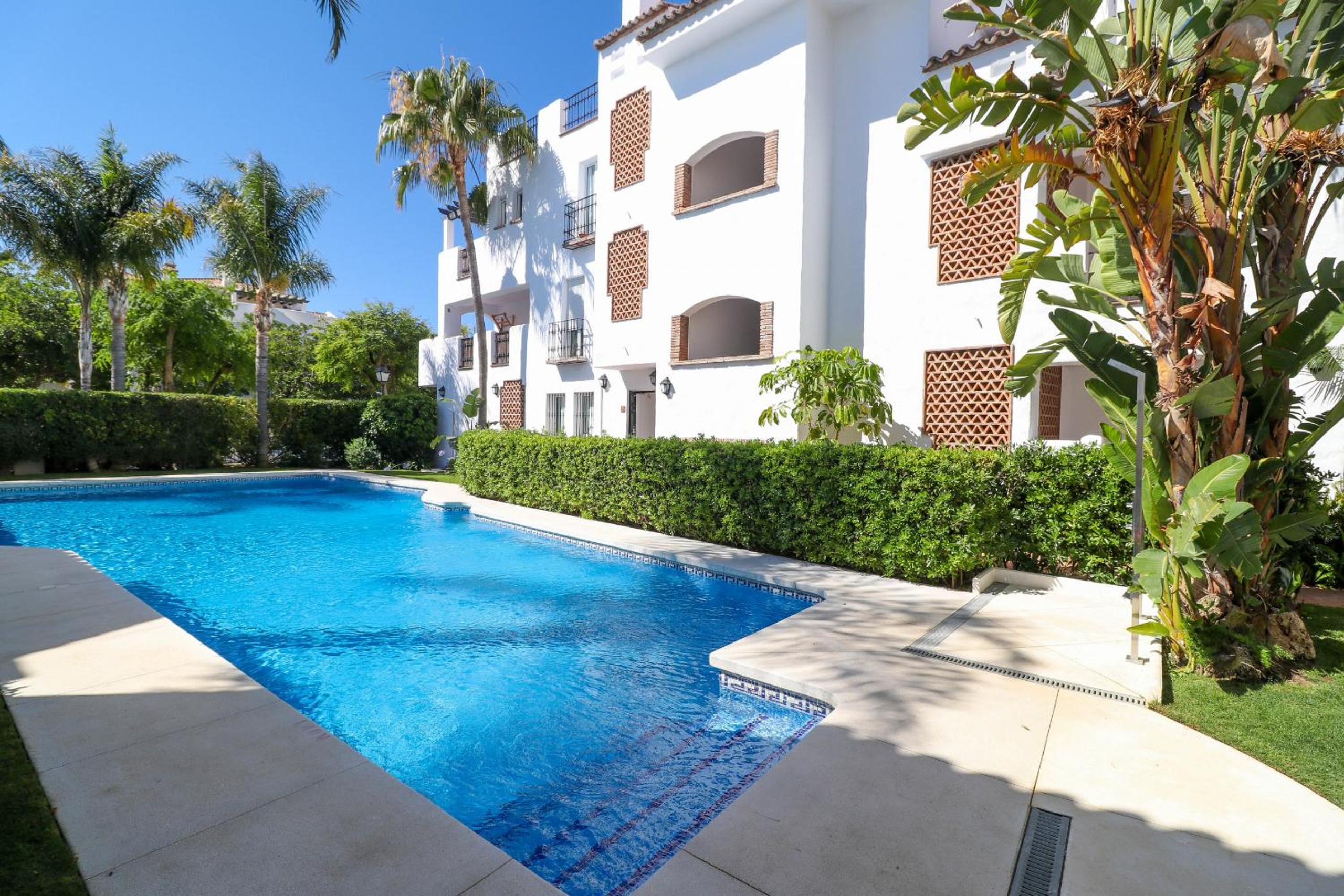 San Pedro de Alcantara beachside apartment