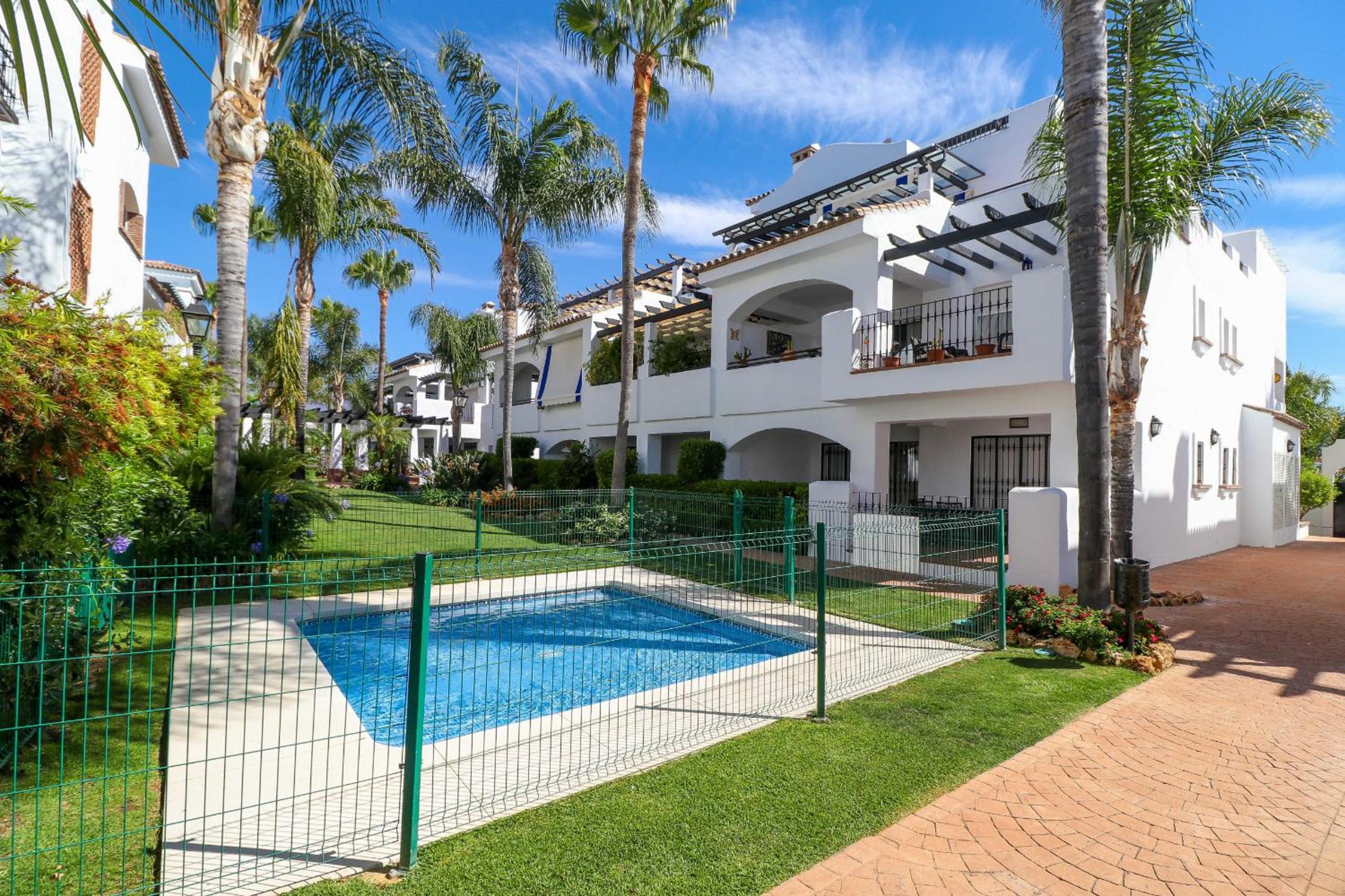 San Pedro de Alcantara beachside apartment