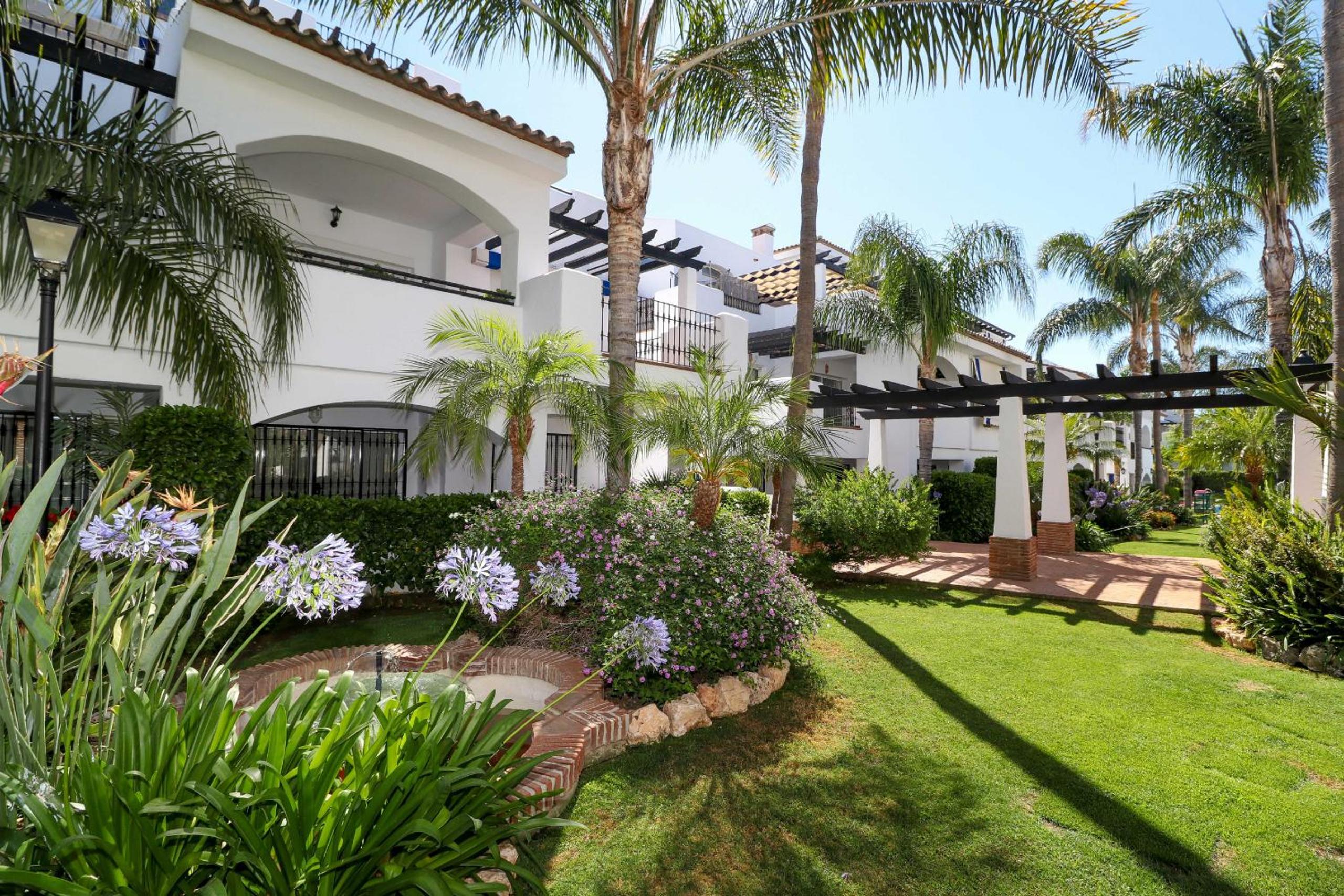San Pedro de Alcantara beachside apartment