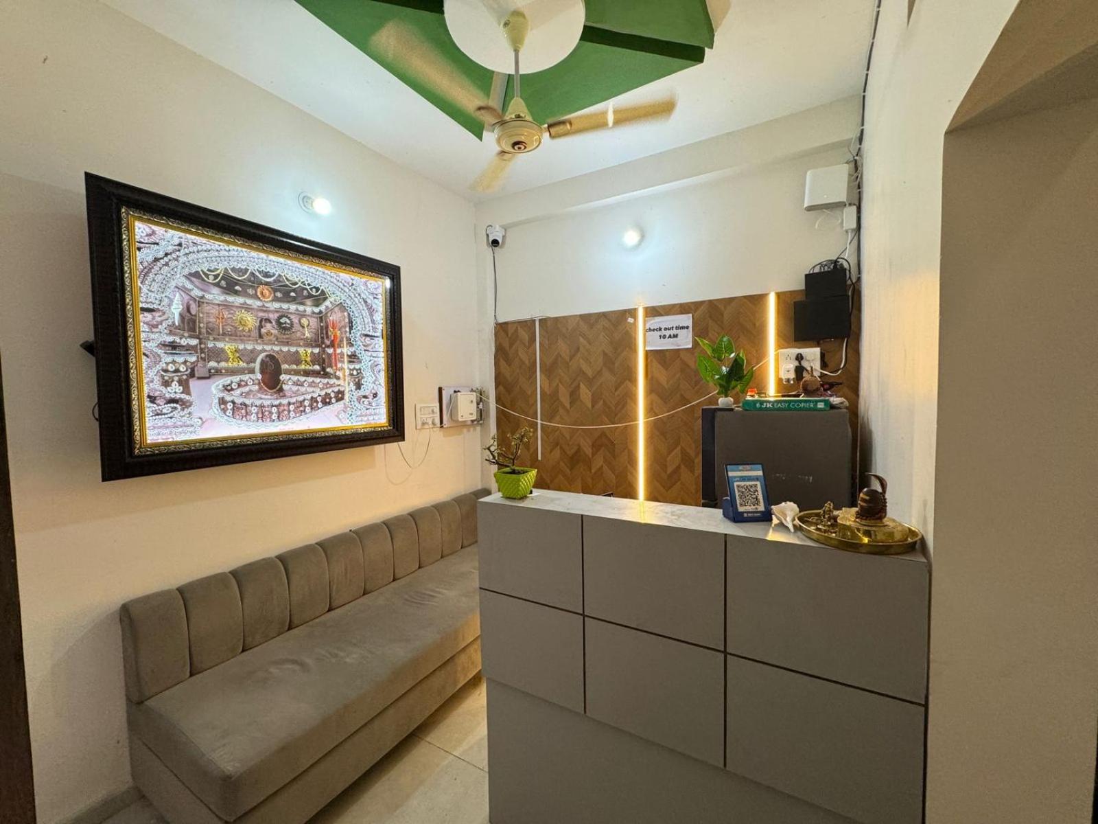 hotel shivmatra