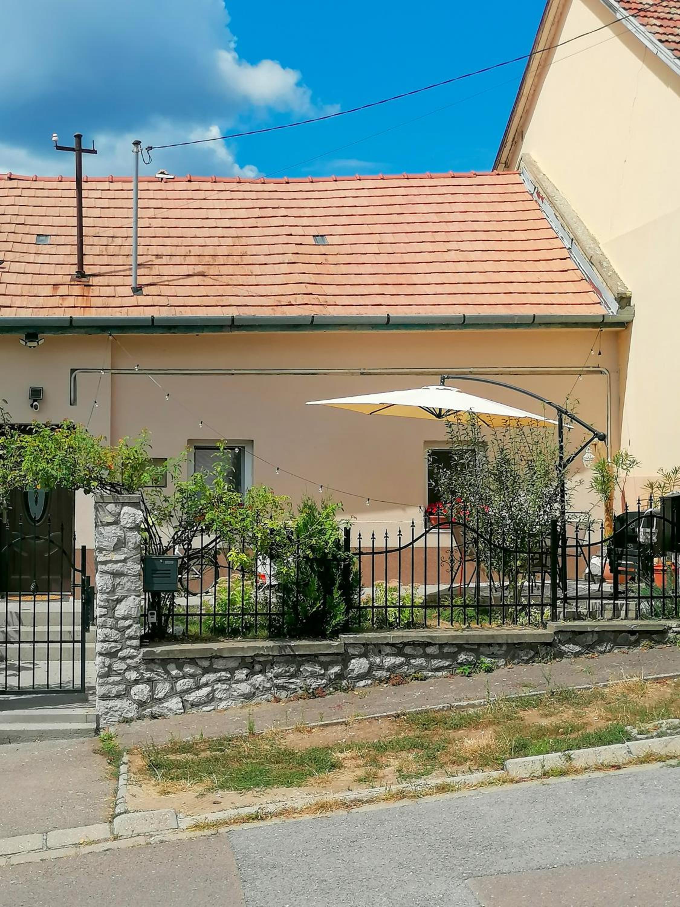 Mi Casa Vendégház - Apartments view 2