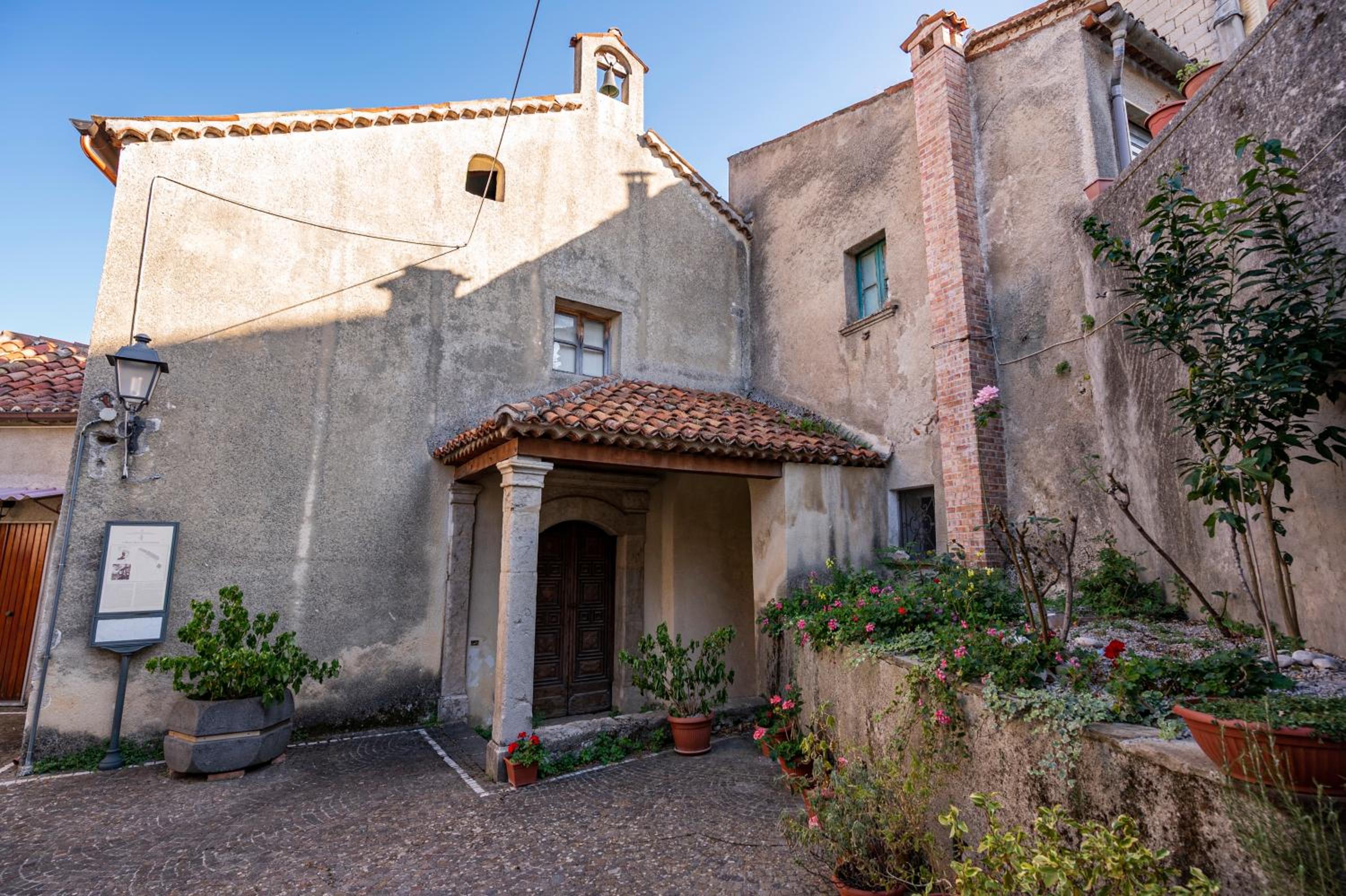 PIAZZA LAURINO Apartments