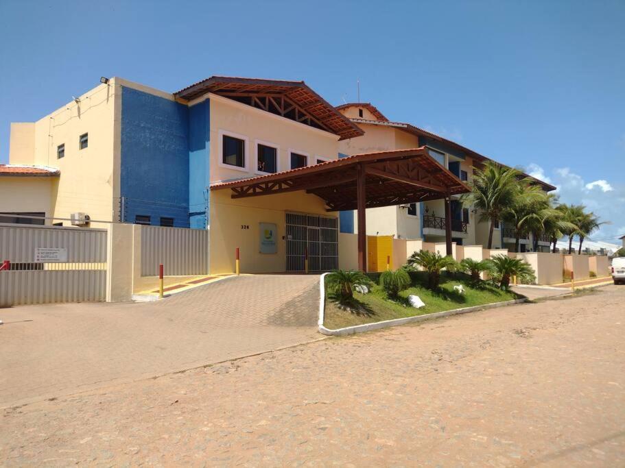 Lindo apartamento próximo ao Beach Park