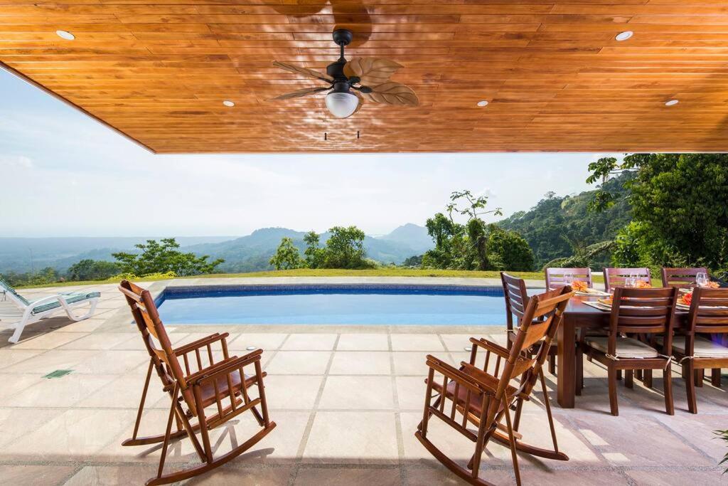 Villa Cascadas