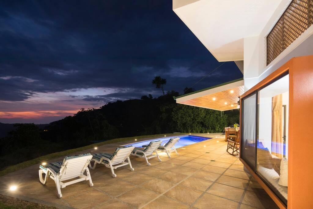 Villa Cascadas