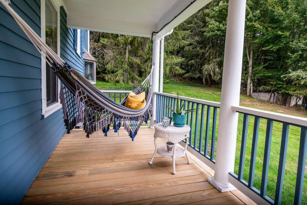 Luxury Estate with Wood Stove and Hot Tub - Dancing Doe Estate view 3