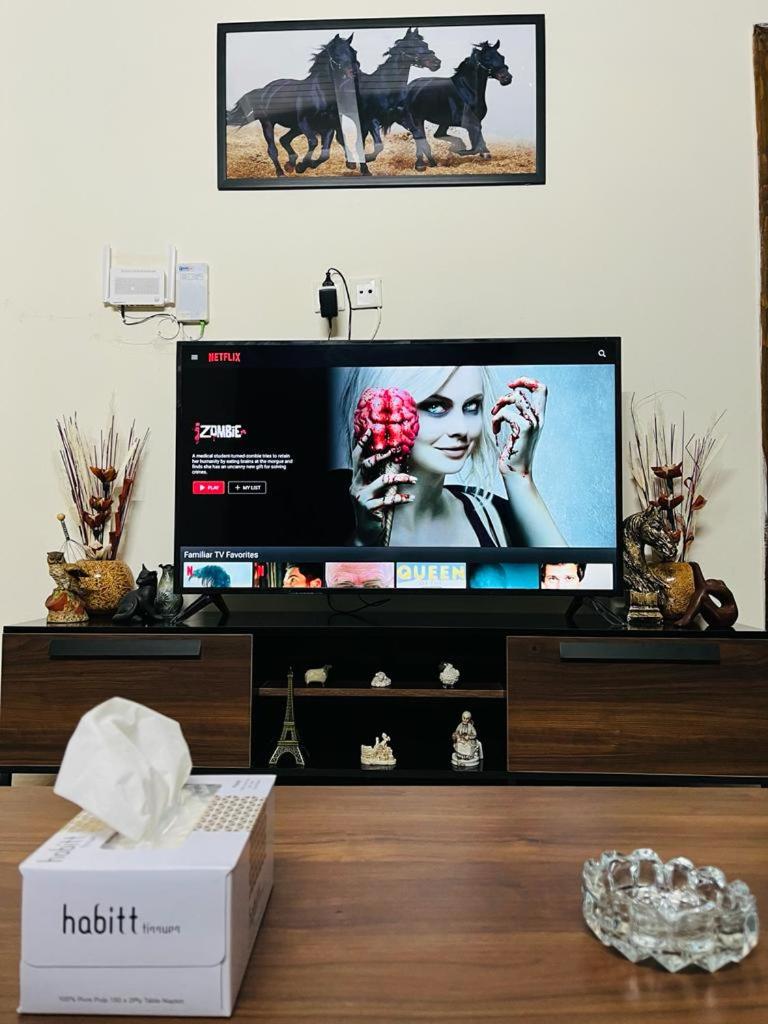 Entire 2BR Apartment, Netflix, Prime view 3