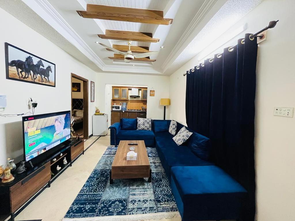 Entire 2BR Apartment, Netflix, Prime view 4