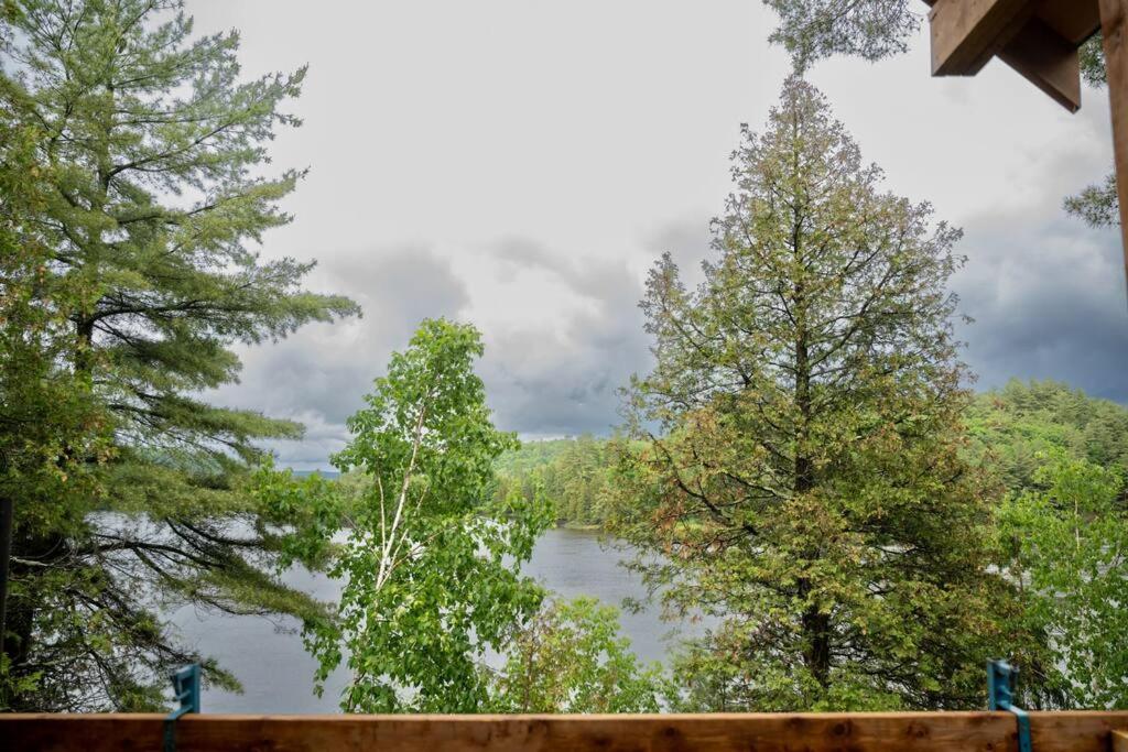 Waterfront lux loft 2 bedroom perfect for couples