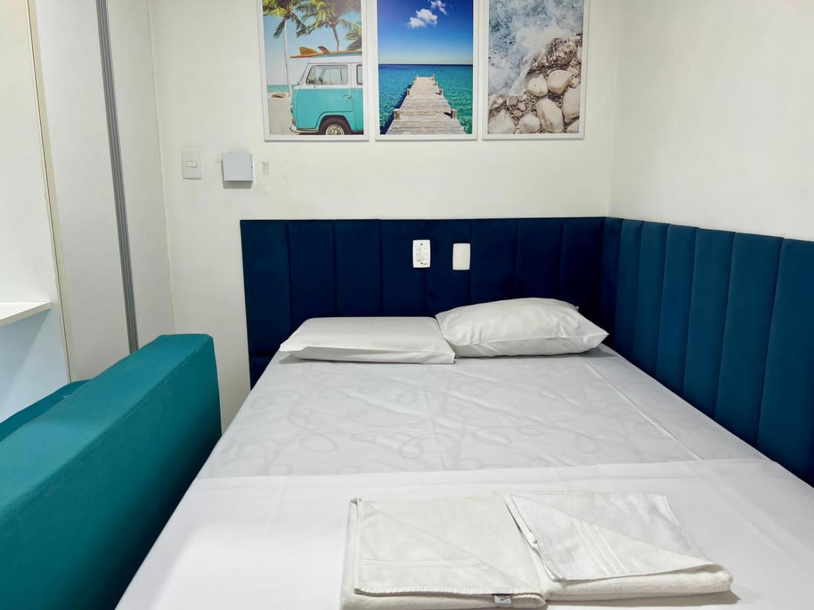 Excelente apartamento nr 317, 2dormitórios, Pé na Areia Praia das Toninhas com Piscina