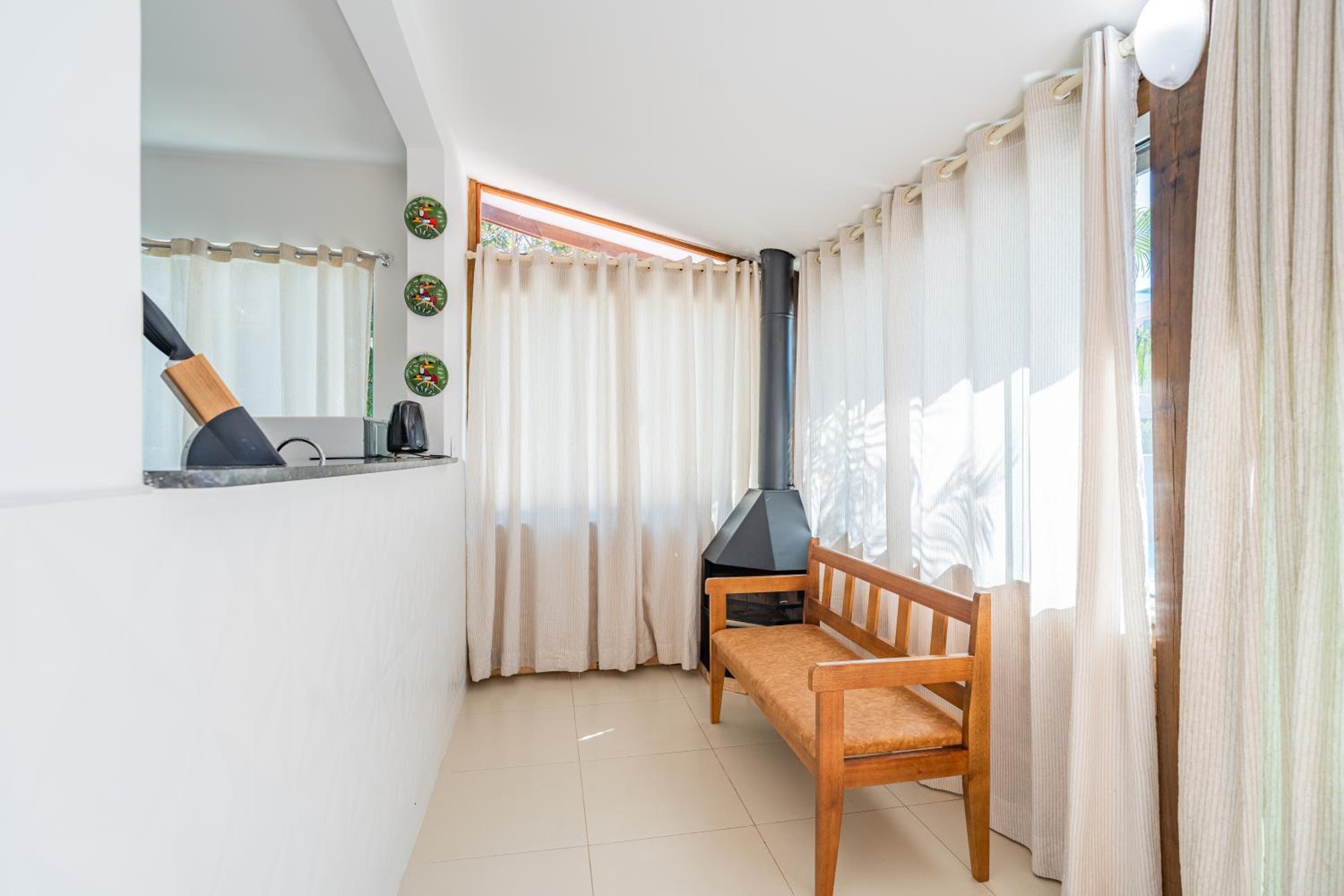 Residencial com Piscina e Jacuzzi com vista para a Natureza