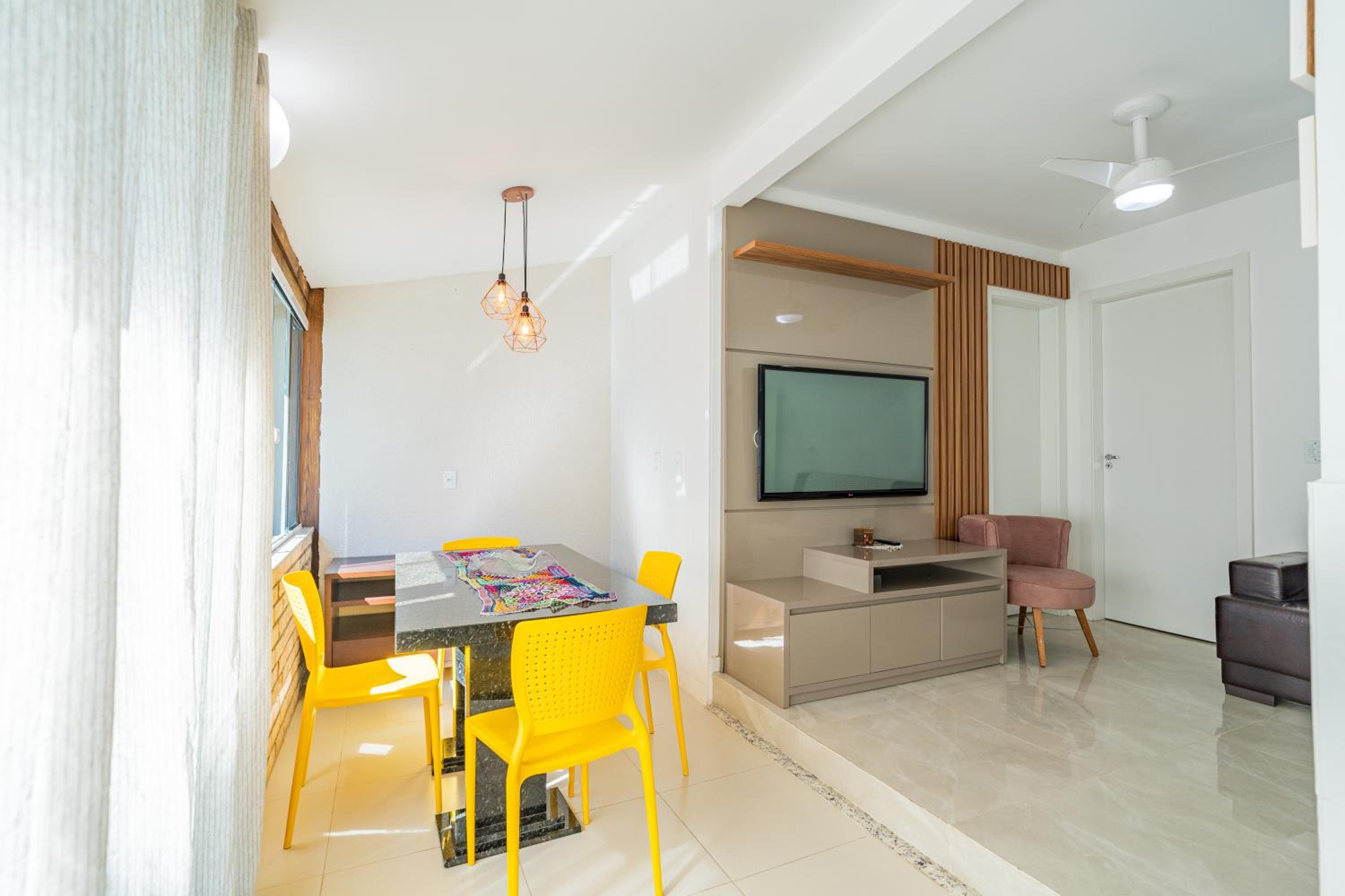 Residencial com Piscina e Jacuzzi com vista para a Natureza