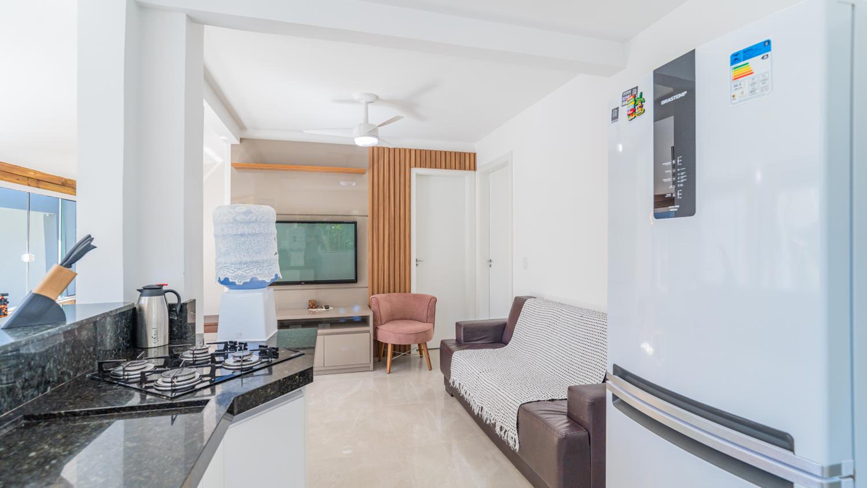 Residencial com Piscina e Jacuzzi com vista para a Natureza