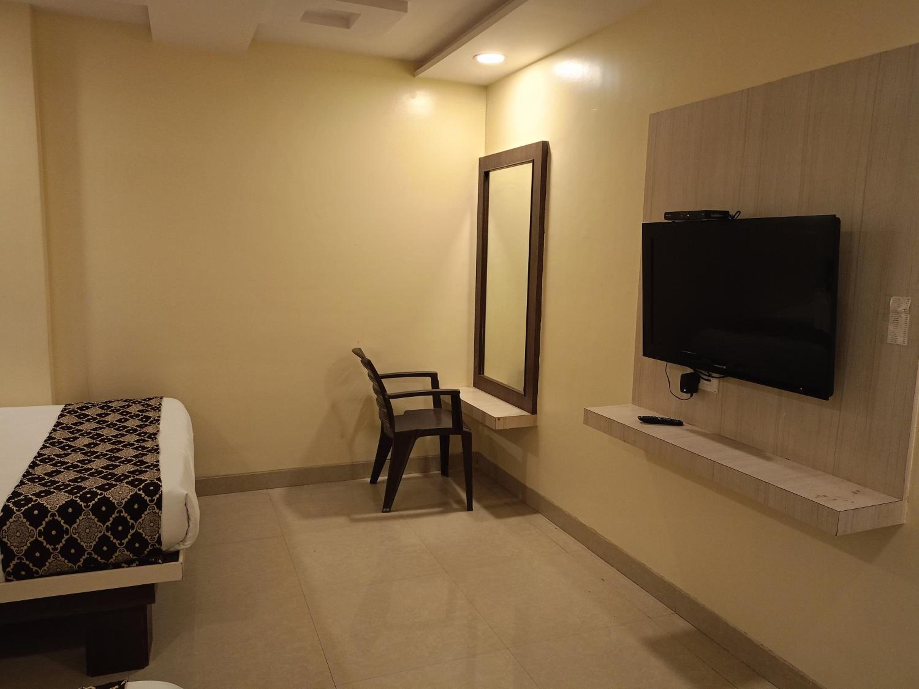 Shirdi Vacations - Hotel Sai Balaji - Property Image 2
