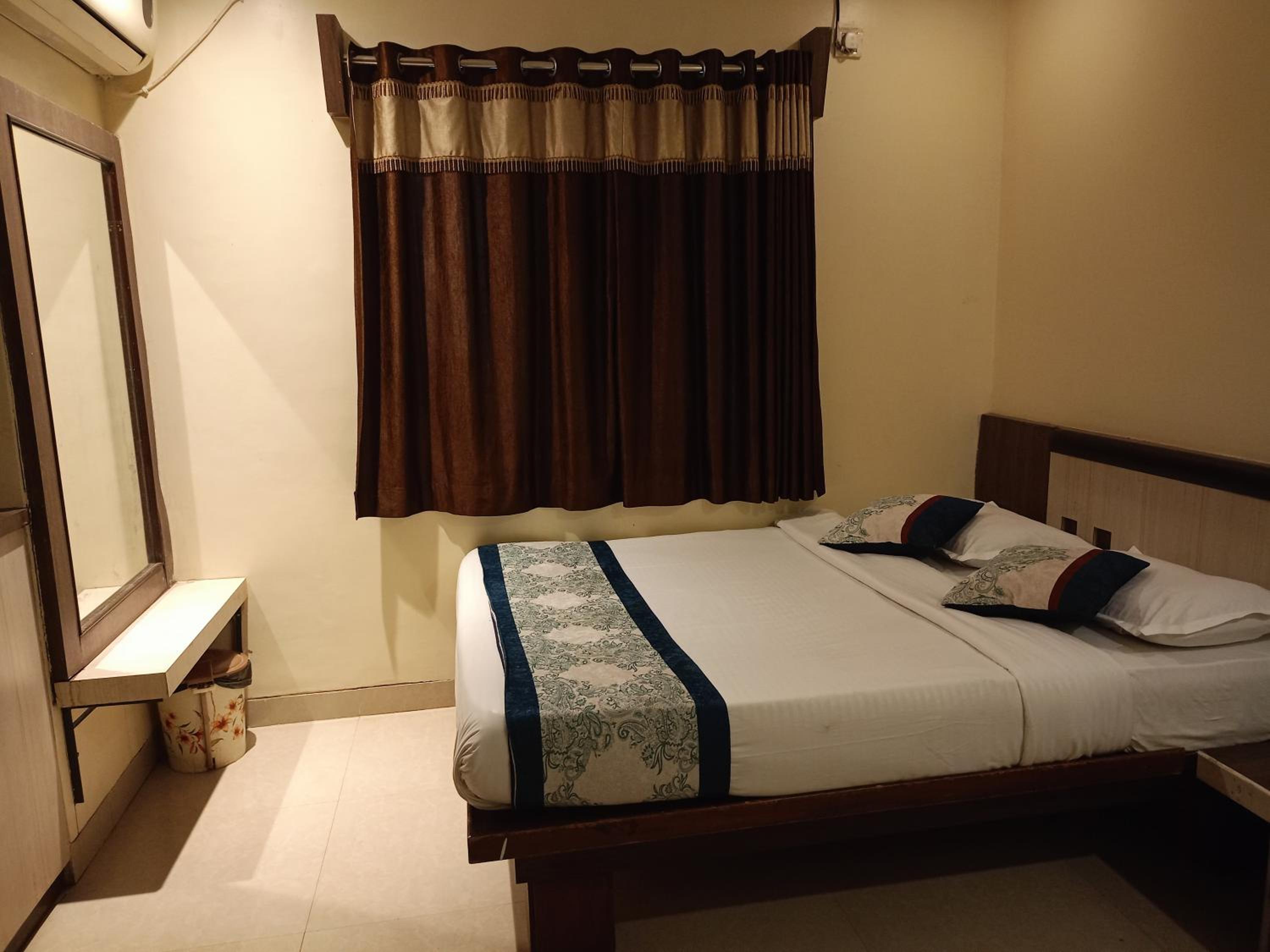 Shirdi Vacations - Hotel Sai Balaji - Property Image 4