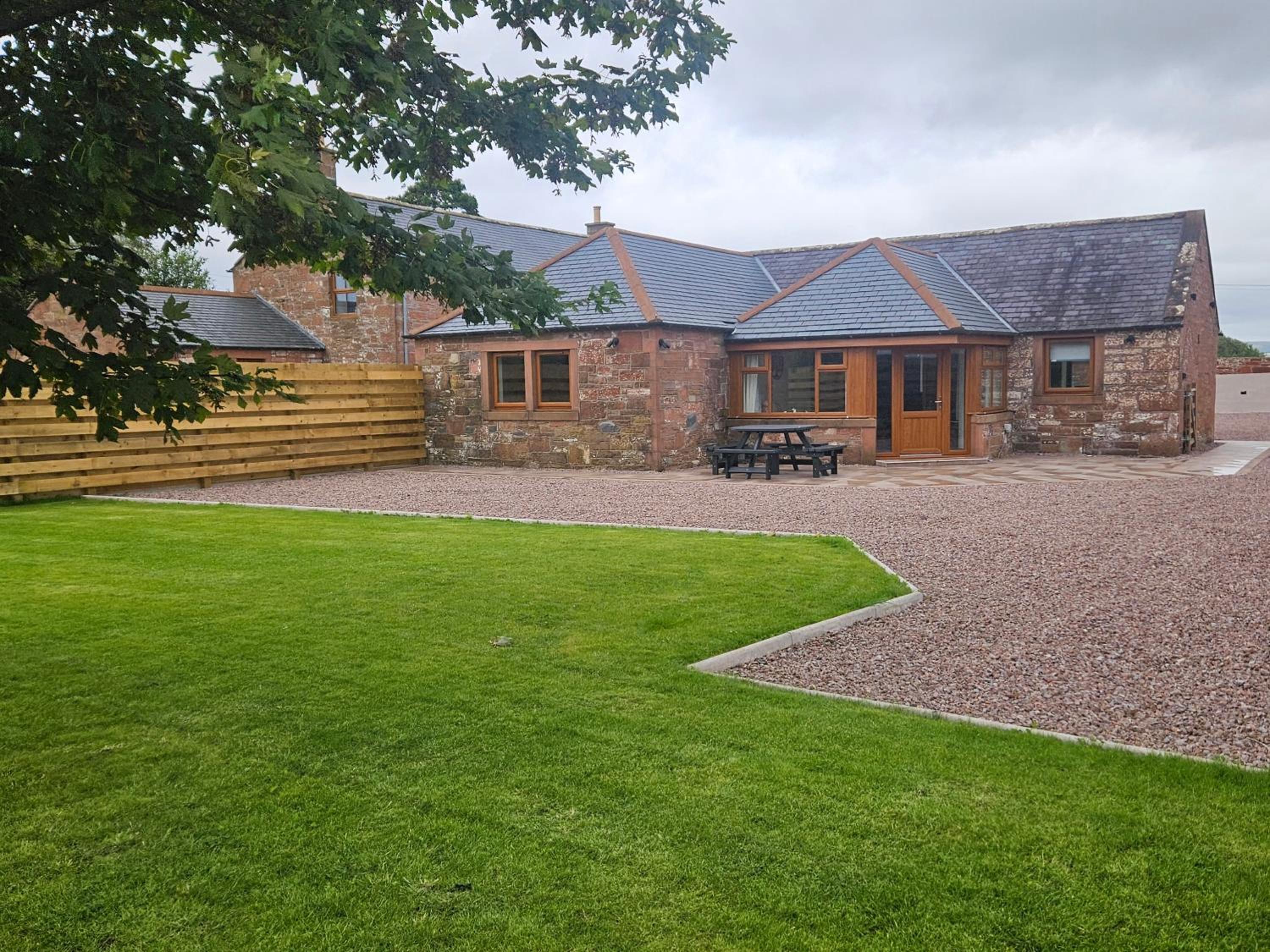 Country cottage with garden, views & games room view 2