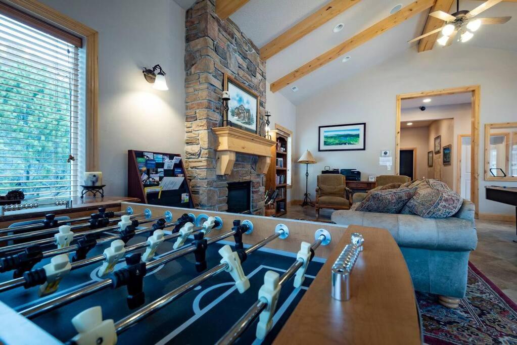 Lakeside Escape 1 BR with Resort Amenities view 4