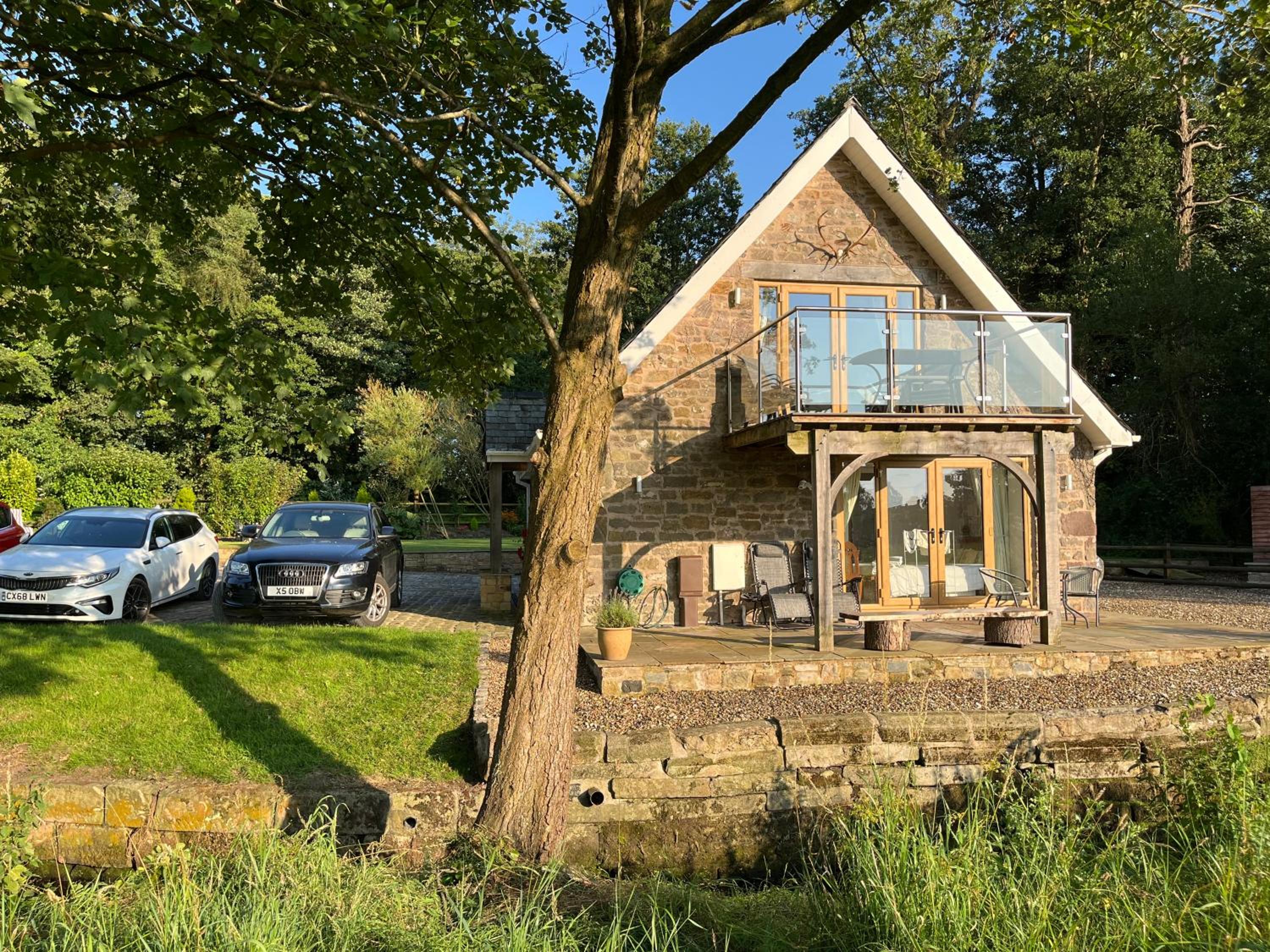 Cosy Alpine Cottage in the heart of Lancashire view 2
