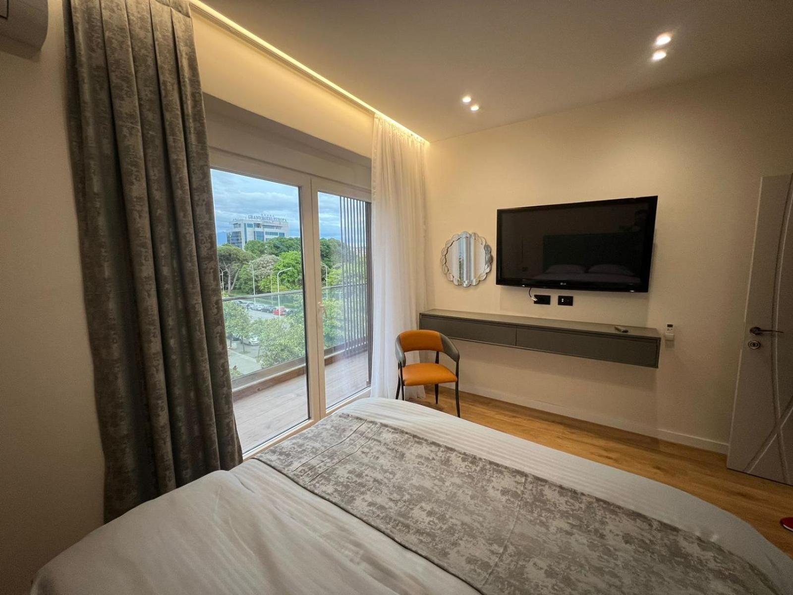 Ideal Apartment Shkoder photo 4