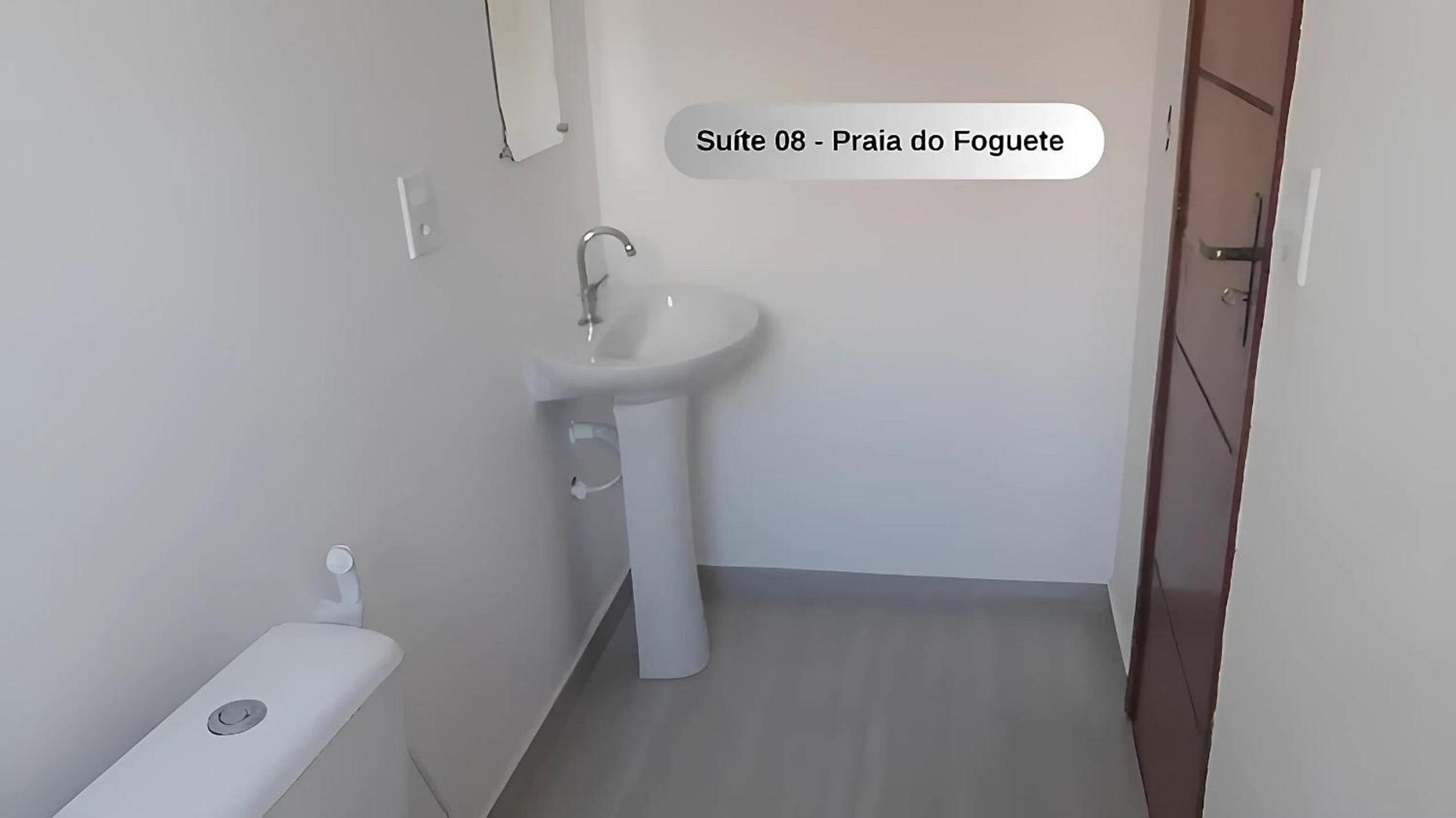 Praia do Foguete - Suítes - Aluguel Econômico