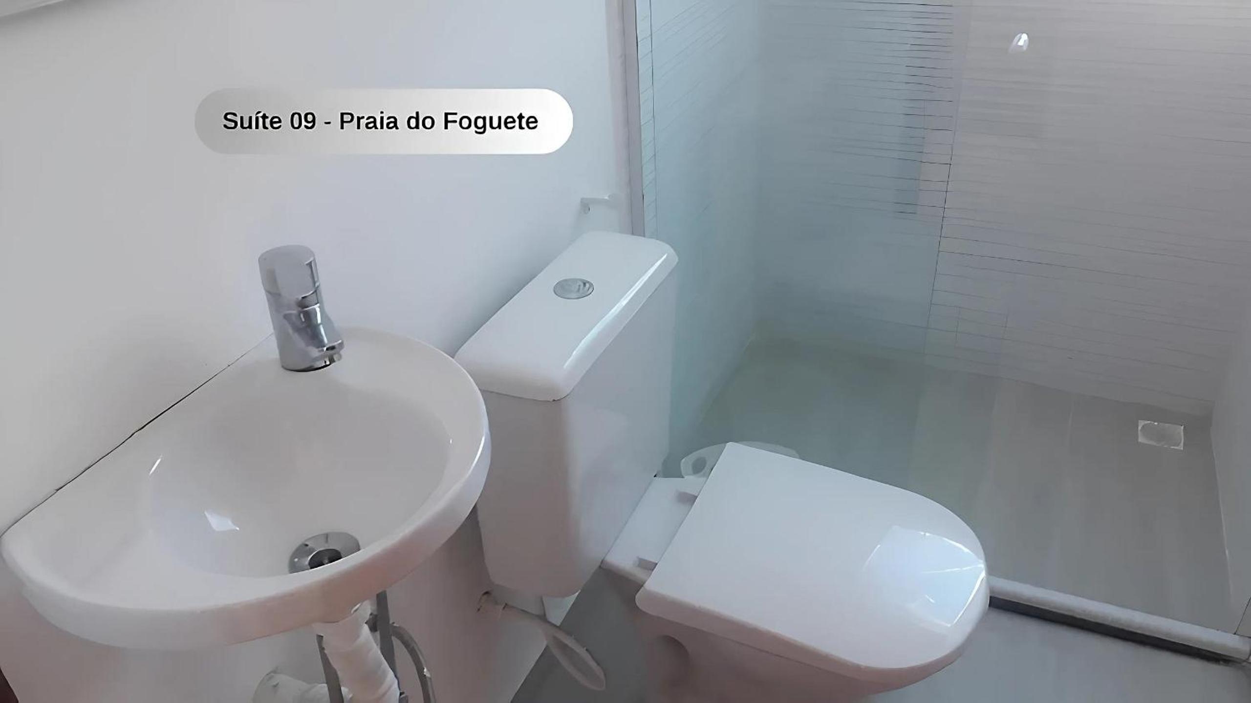 Praia do Foguete - Suítes - Aluguel Econômico