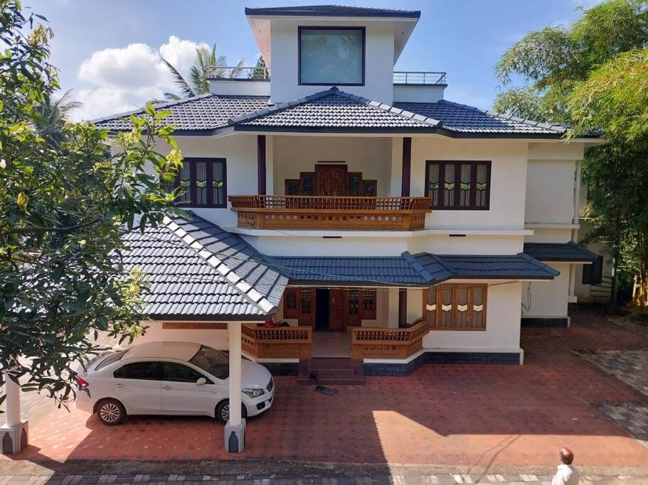 Paradise Point Home Stay view 2