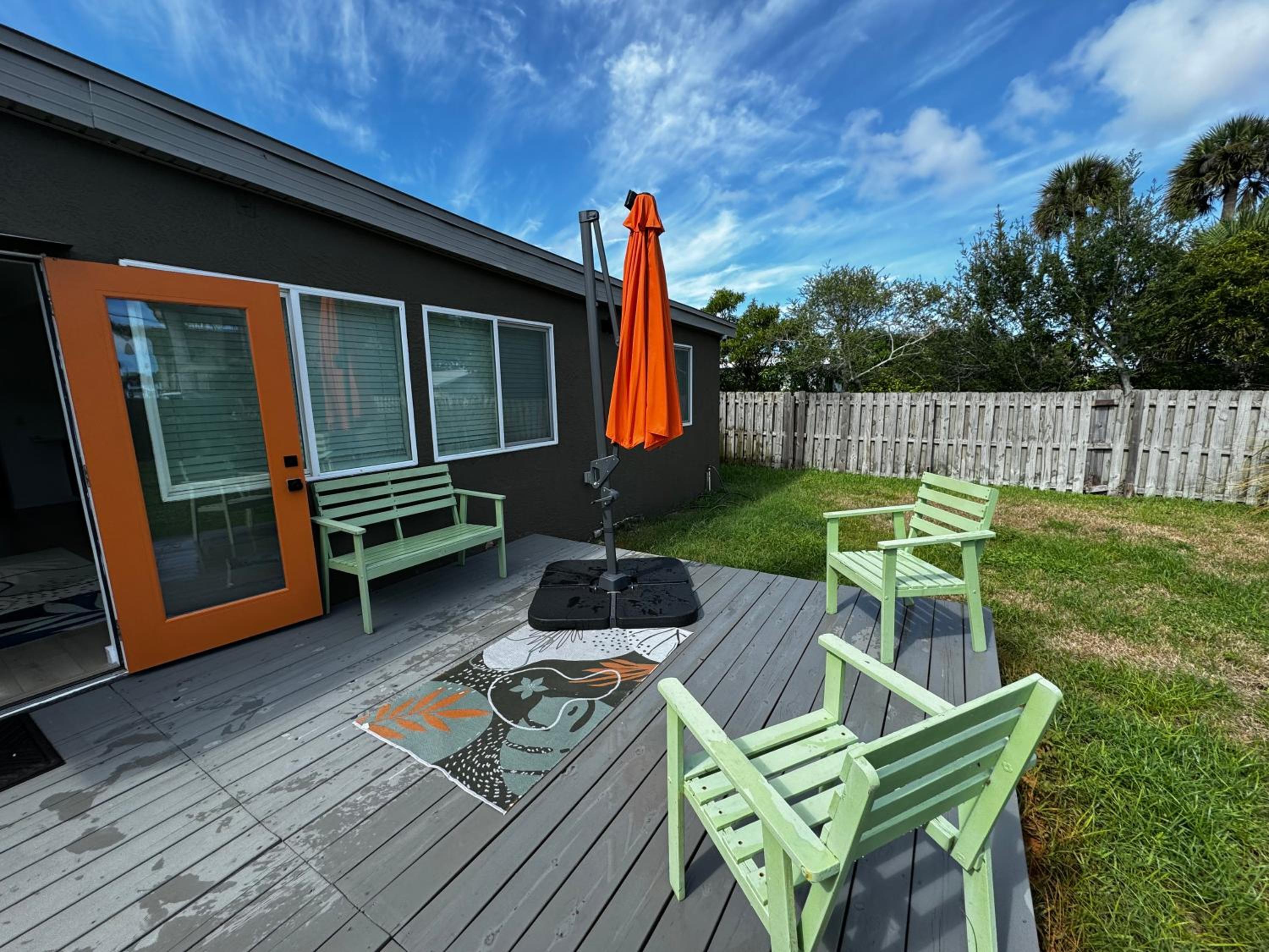 4bedroom-5bed3bath , BEACH access , GYM , YARD , HighDEMAND Area