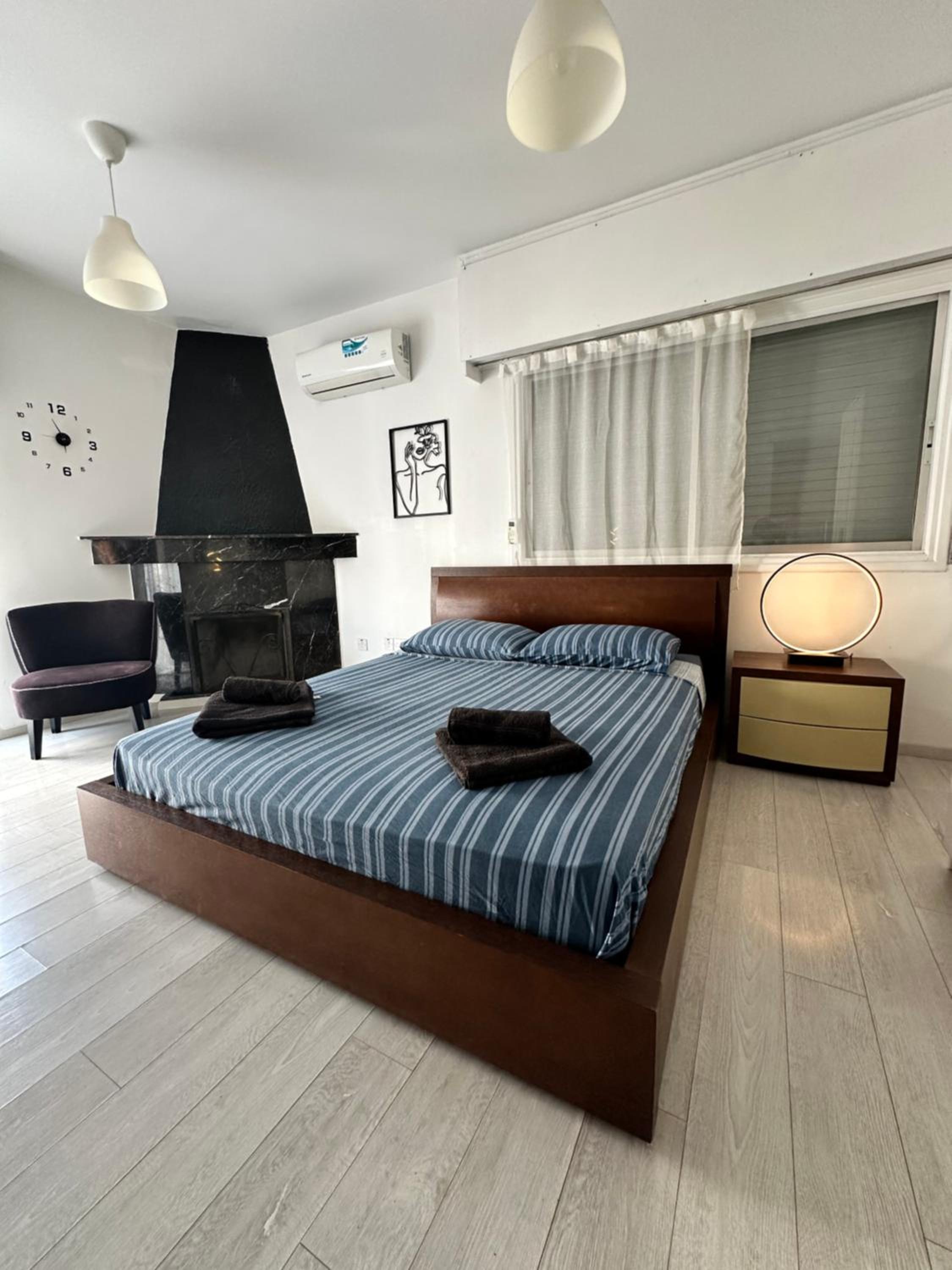 Top floor apartment in Nicosia with view!