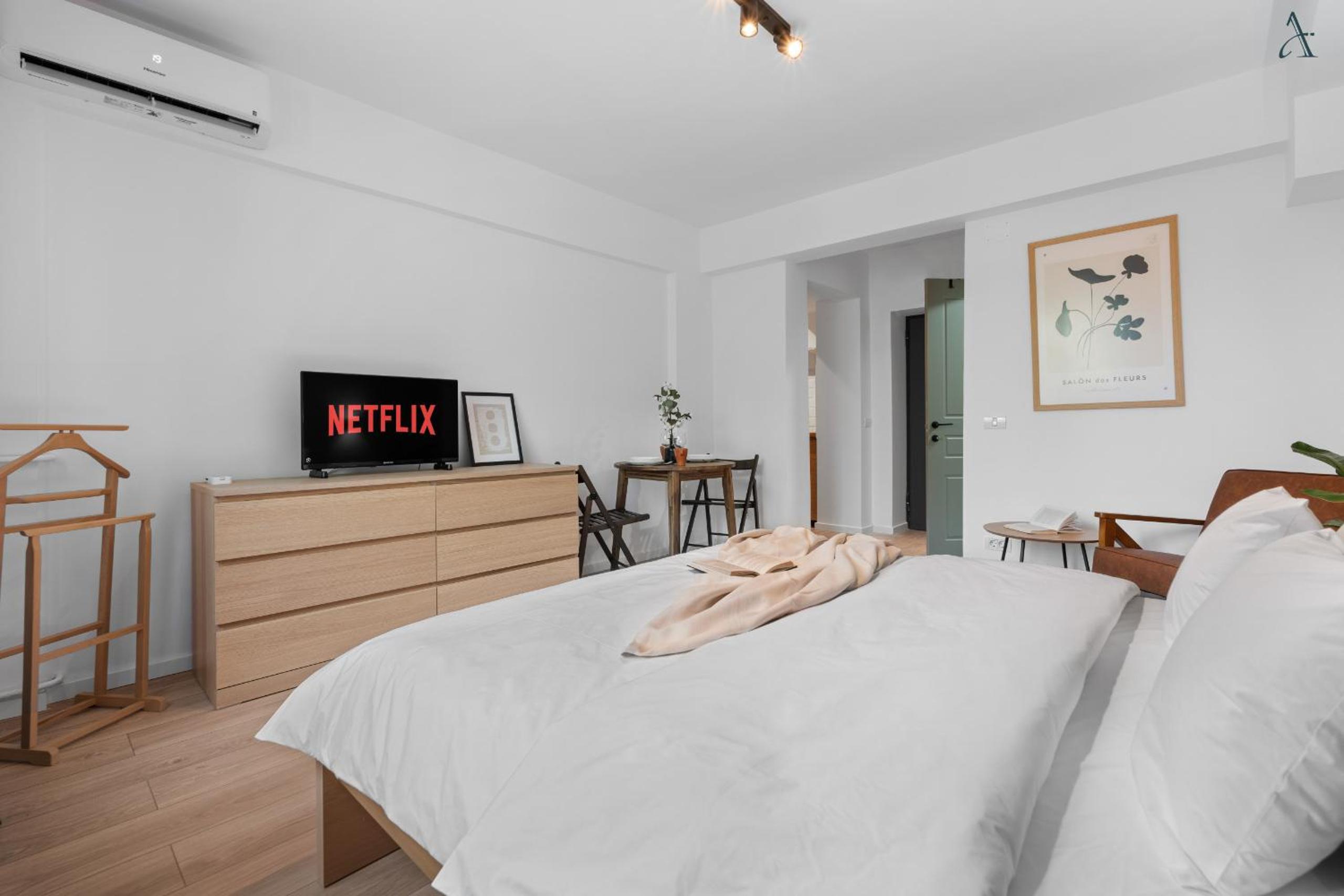 Cozy Downton Studio