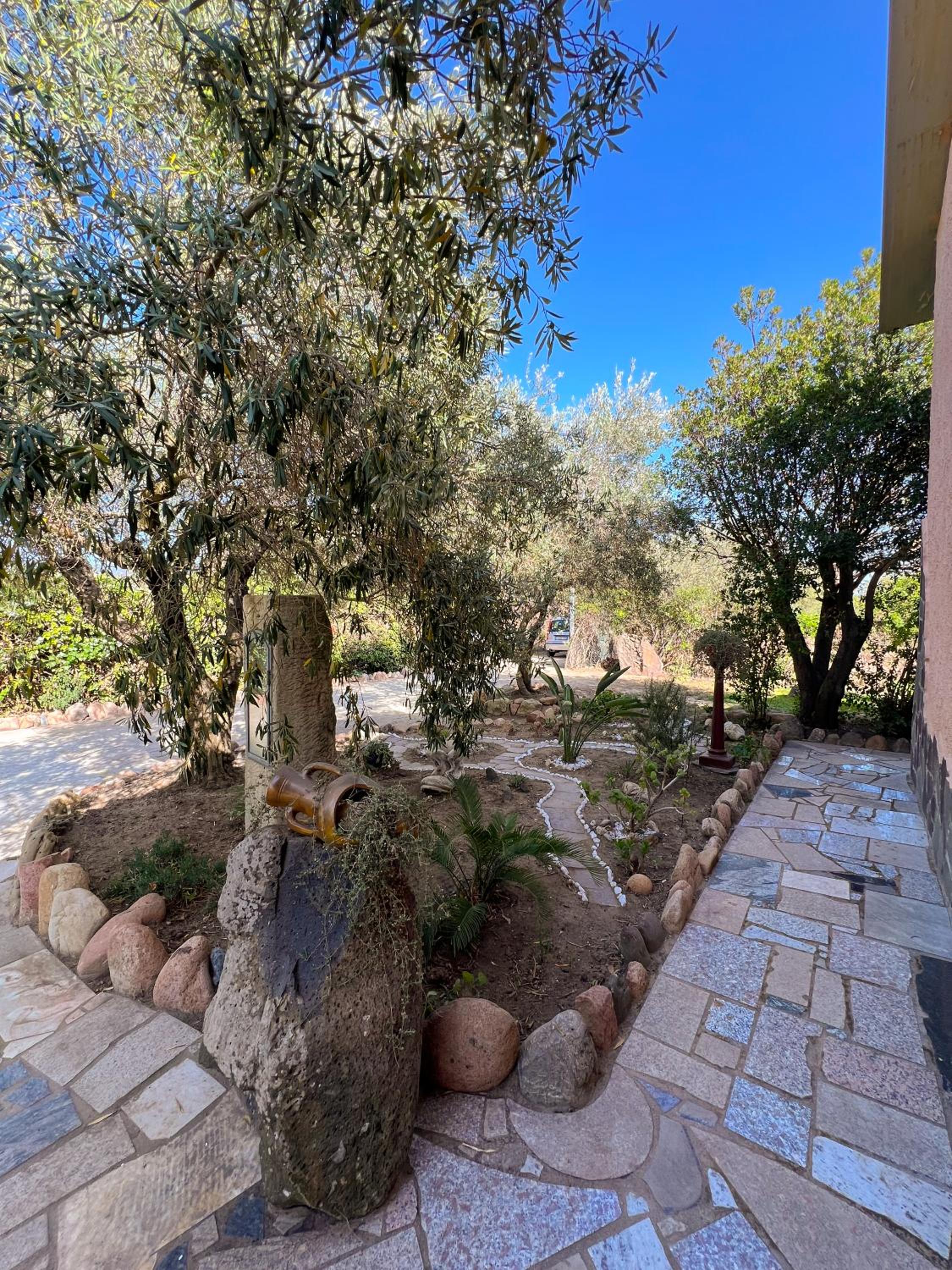 Resonance Experience - Tranquil Room Close to Beaches and Sacred Sites photo 3