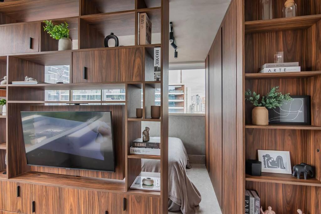 Studio Luxo Faria Lima Arthur Casas Ferreira Lobo