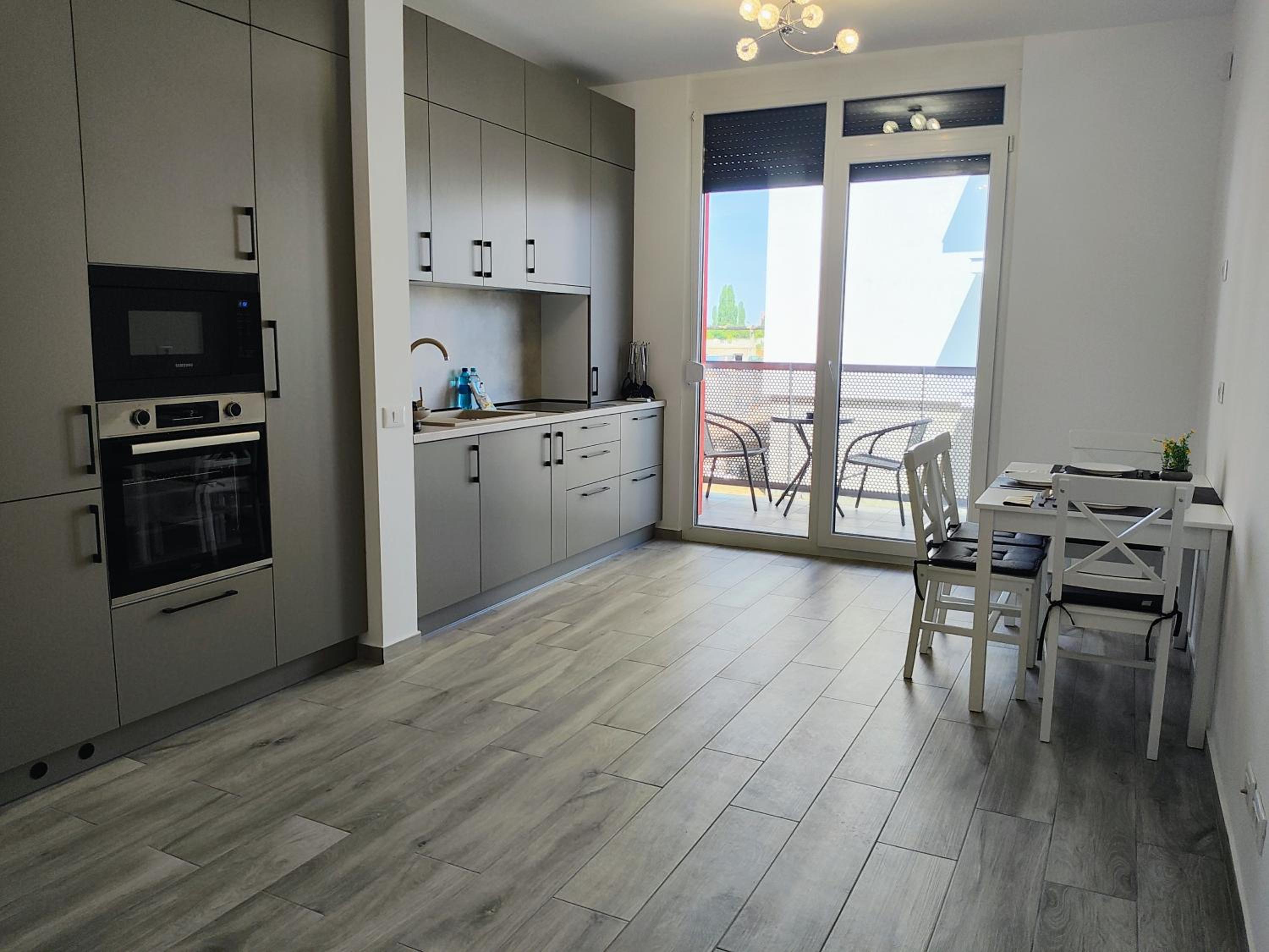 Carla Apartment