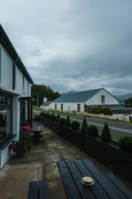 Lake House & Private Pub Kerry - Large Groups up to 26 People view 5