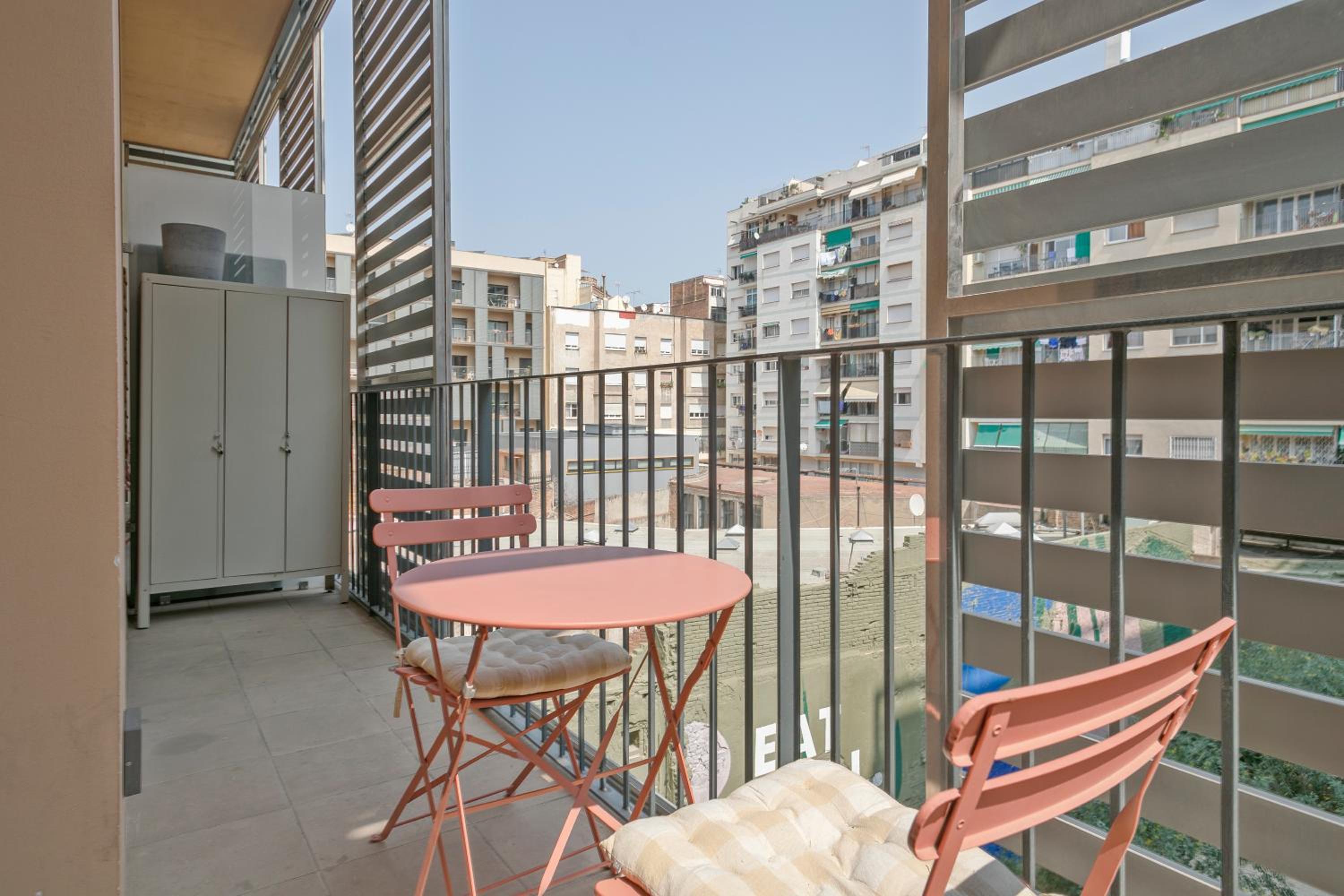 Aspasios Arc de Triomf Apartments