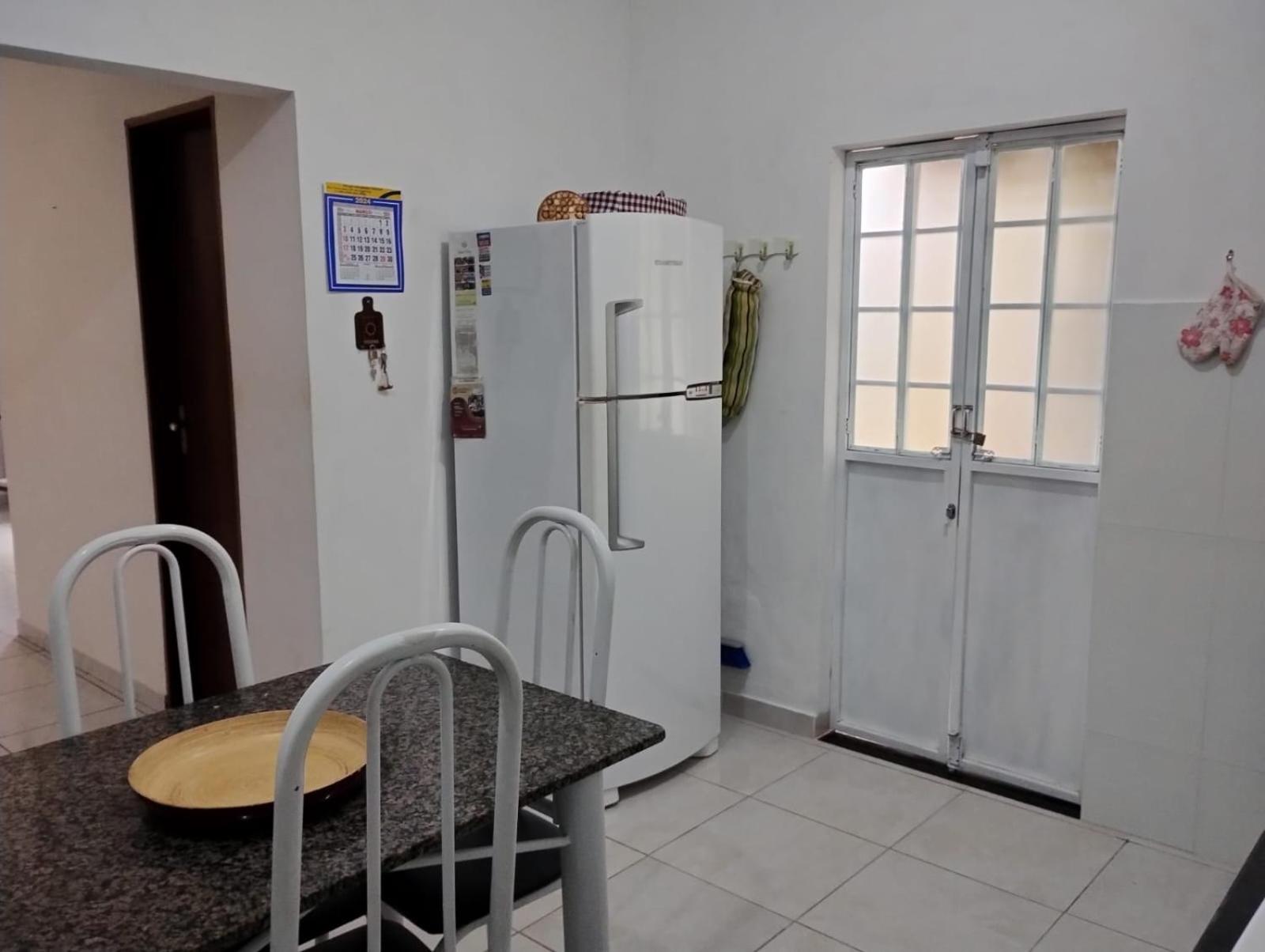 CASA À 3 KM PRAIA TAMBAÚ