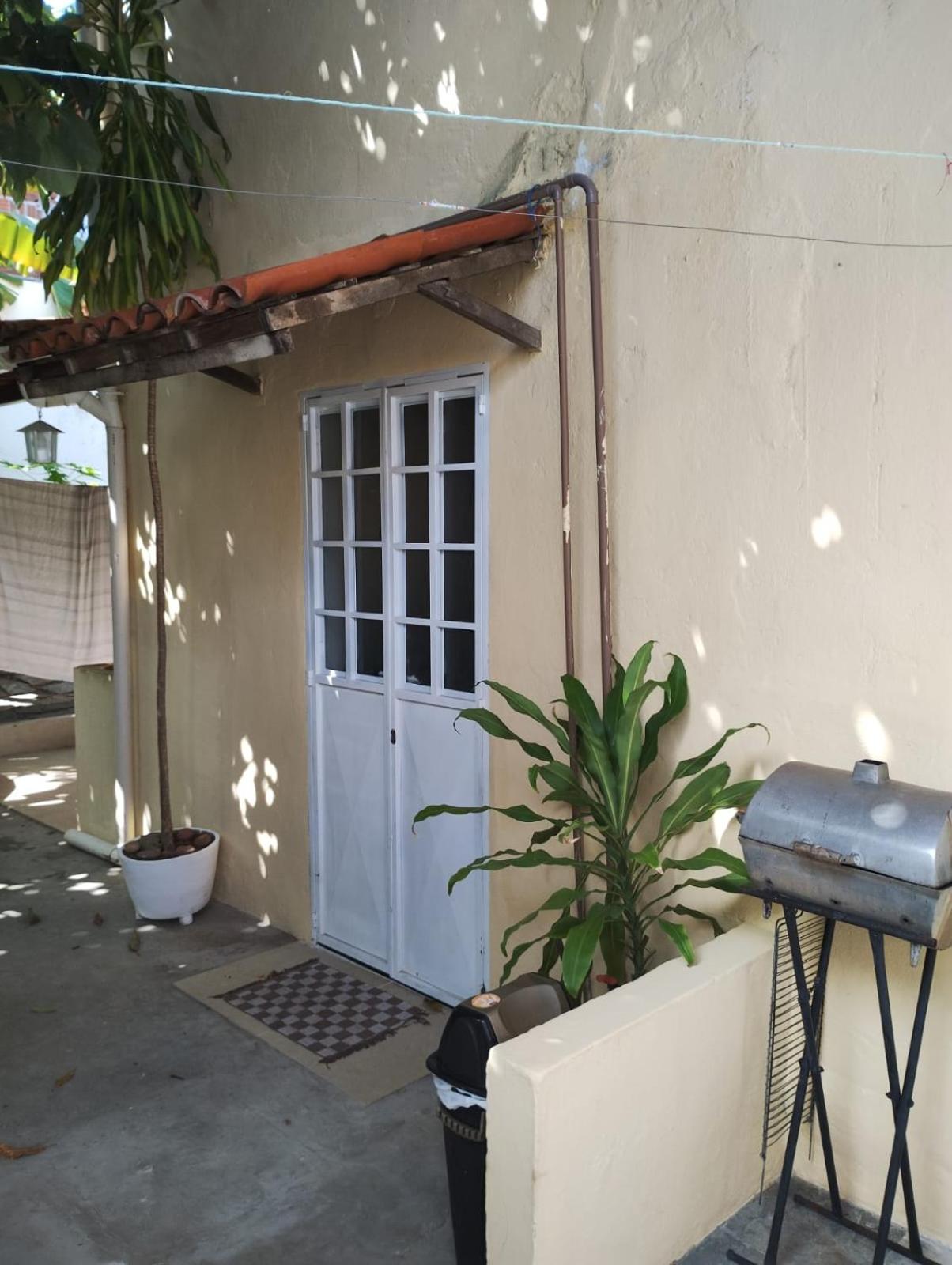 CASA À 3 KM PRAIA TAMBAÚ