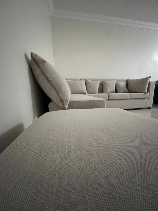 3 bedrooms 3 bathrooms w Garden view 3