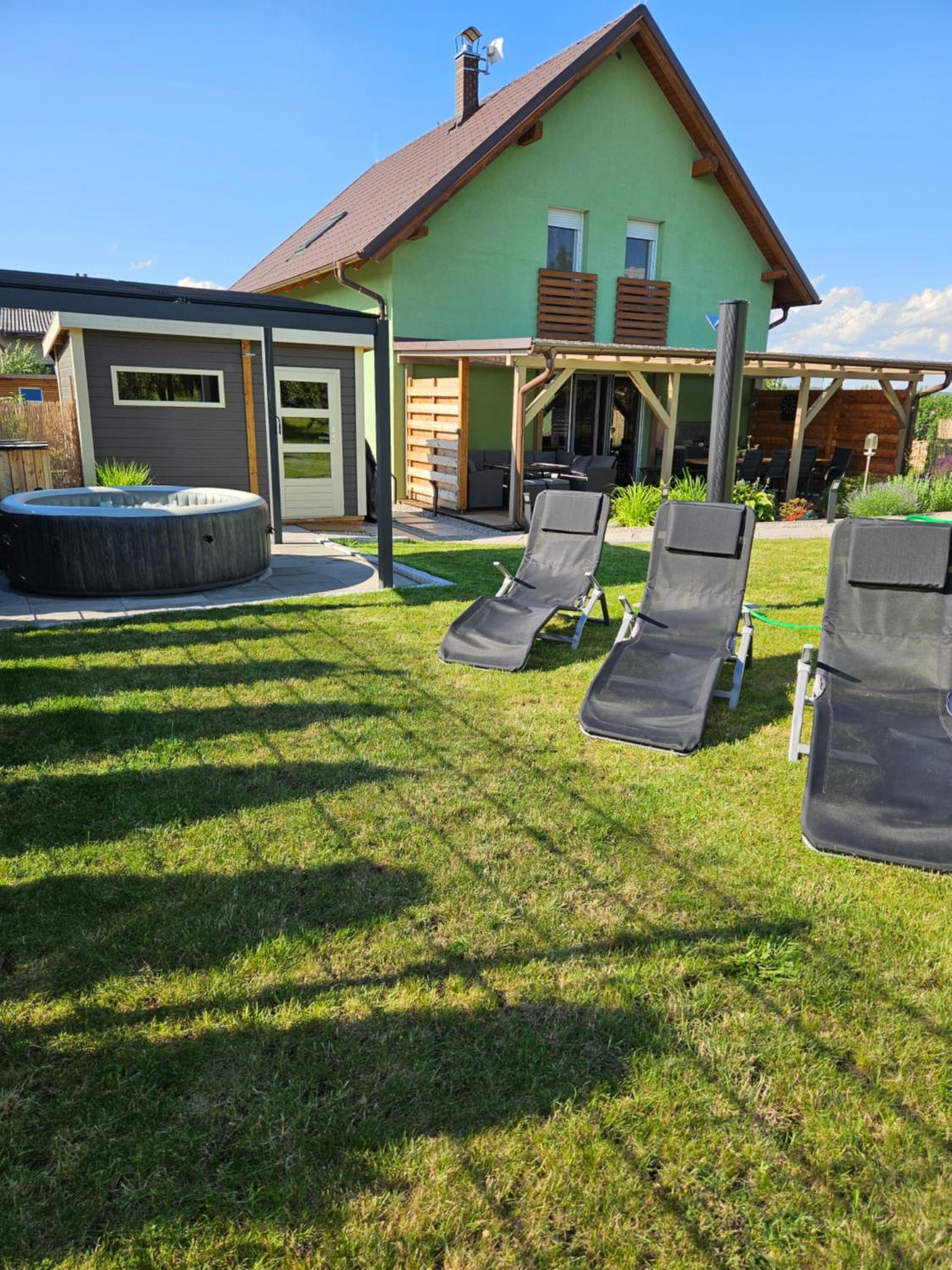 Holiday Home Znojmo w/ Wellness & Wine