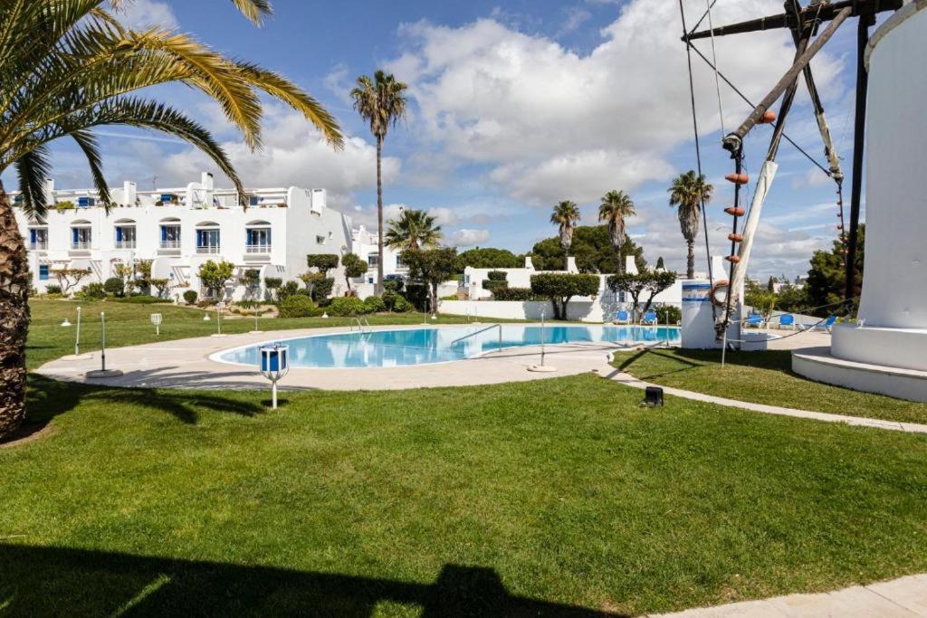 Windmill Hill - Alto do Moinho - Pool & Sea View