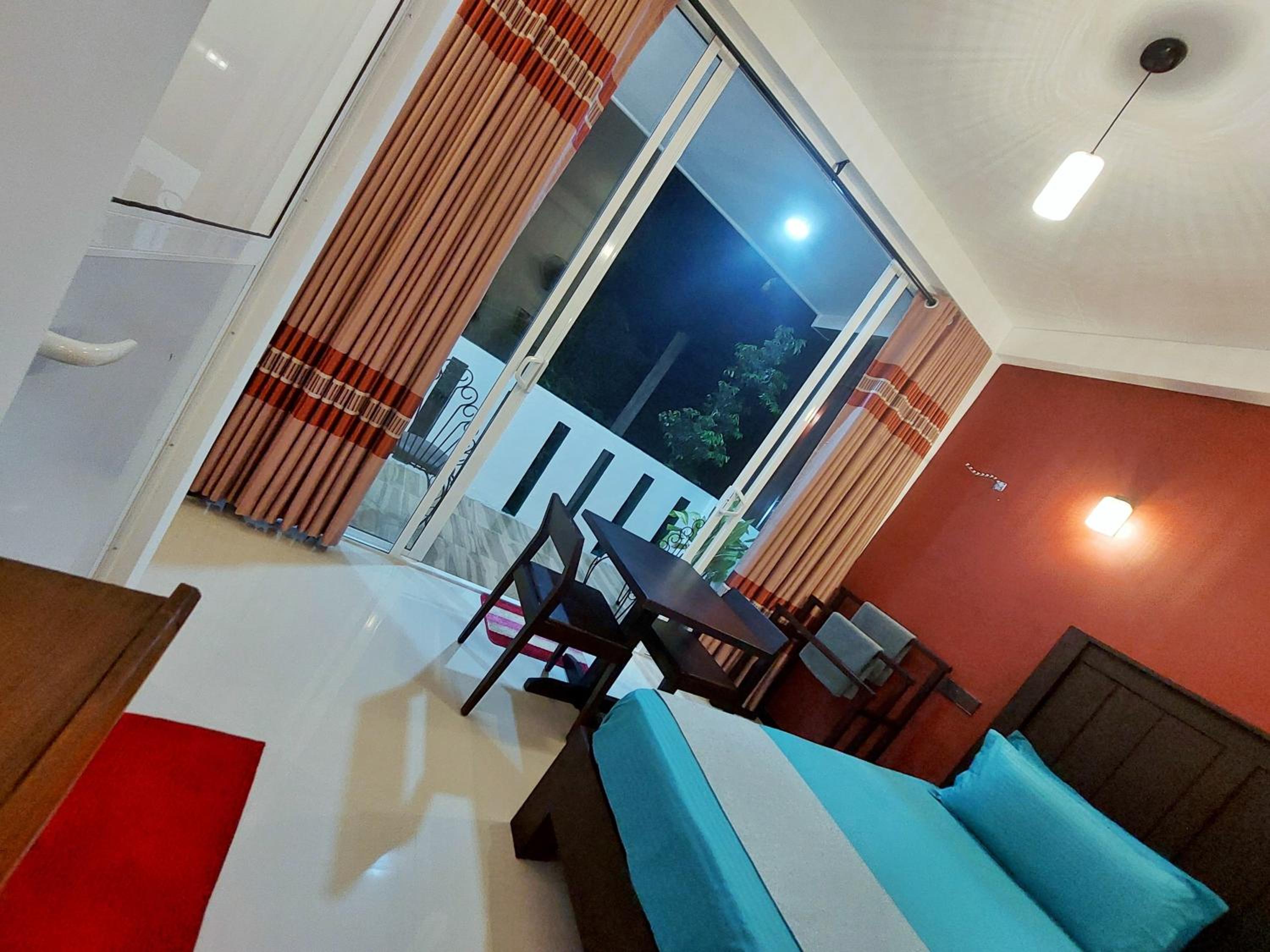 CHEN VILLA - Near Airport