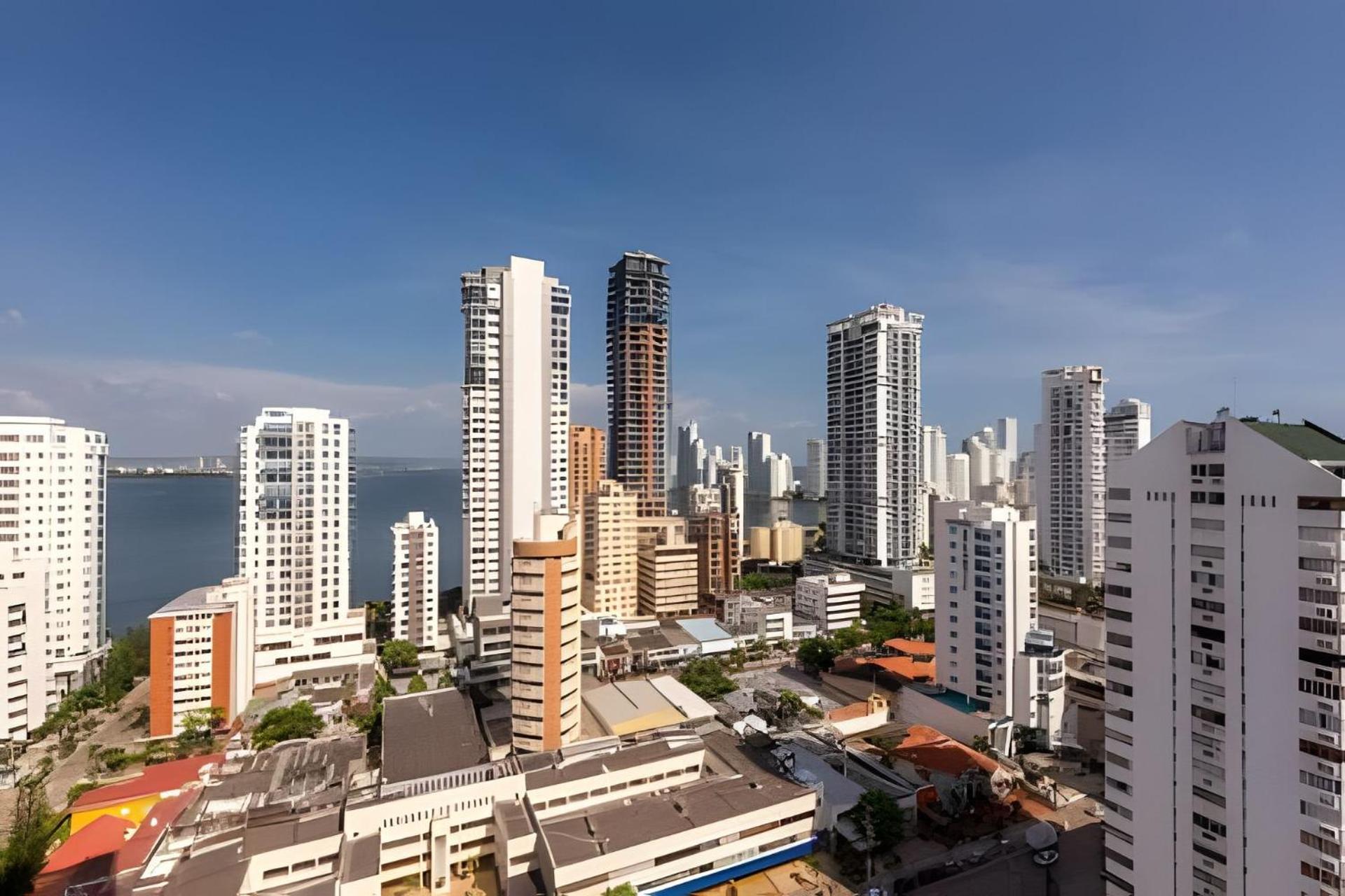 Sea View and Historic Center "Morros City" 2BR - Property Image 3