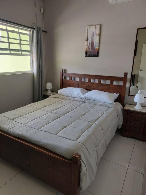 Cozy ocean view home - Jamella