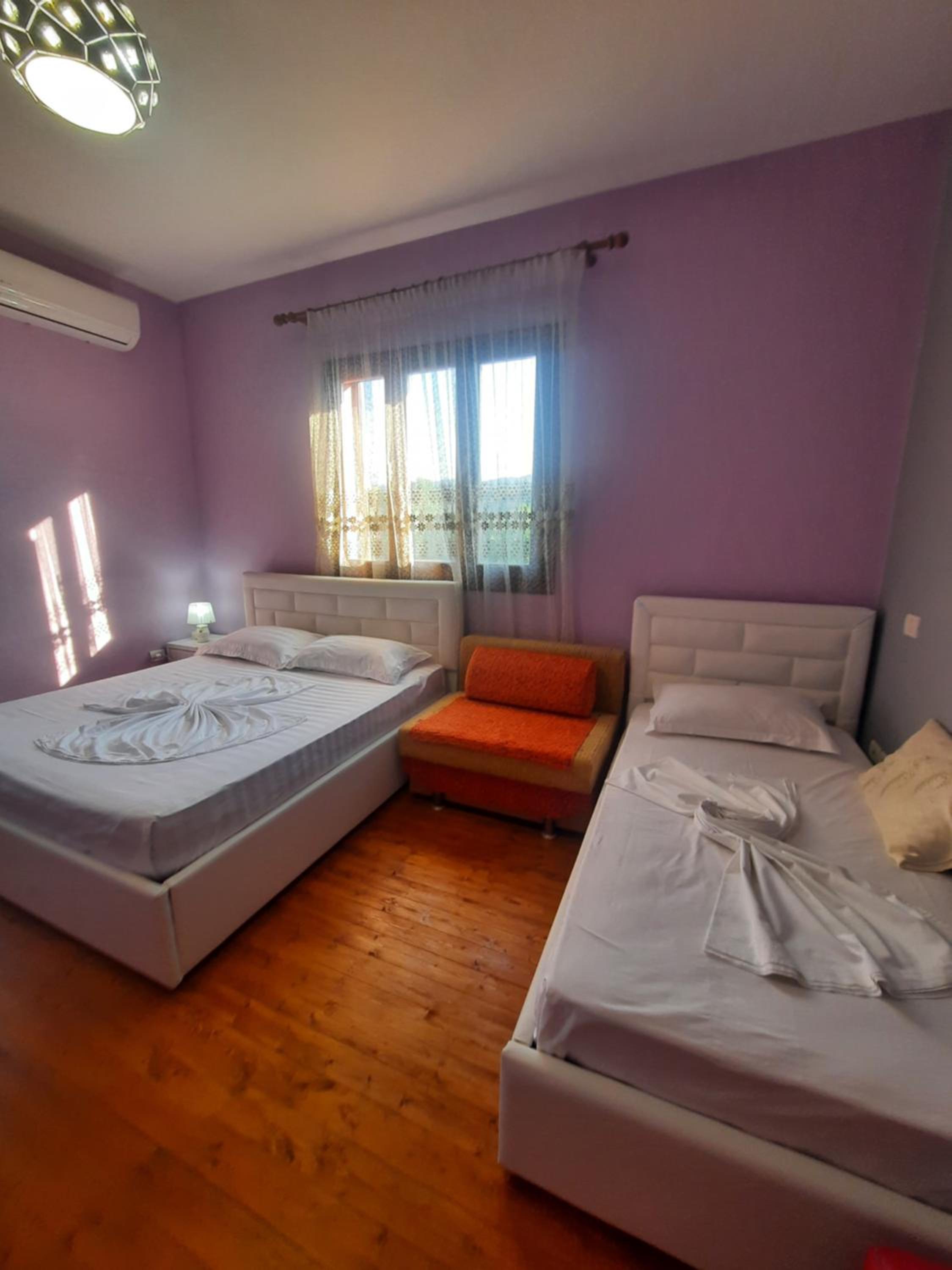 Guesthouse Ndroq