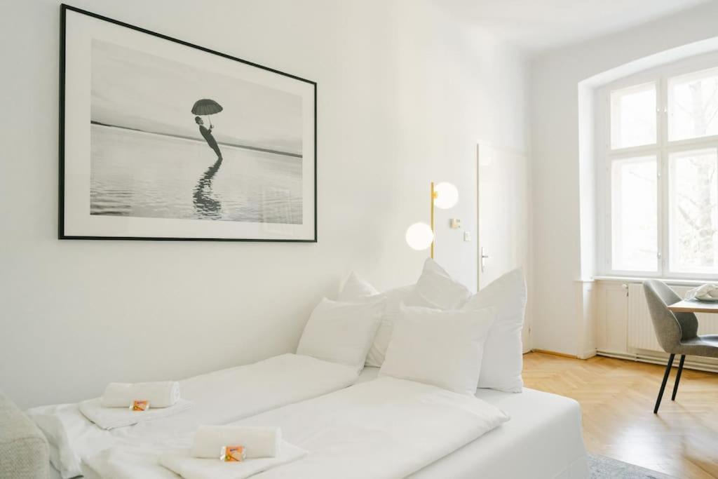 Homey APT 5 min to Belvedere