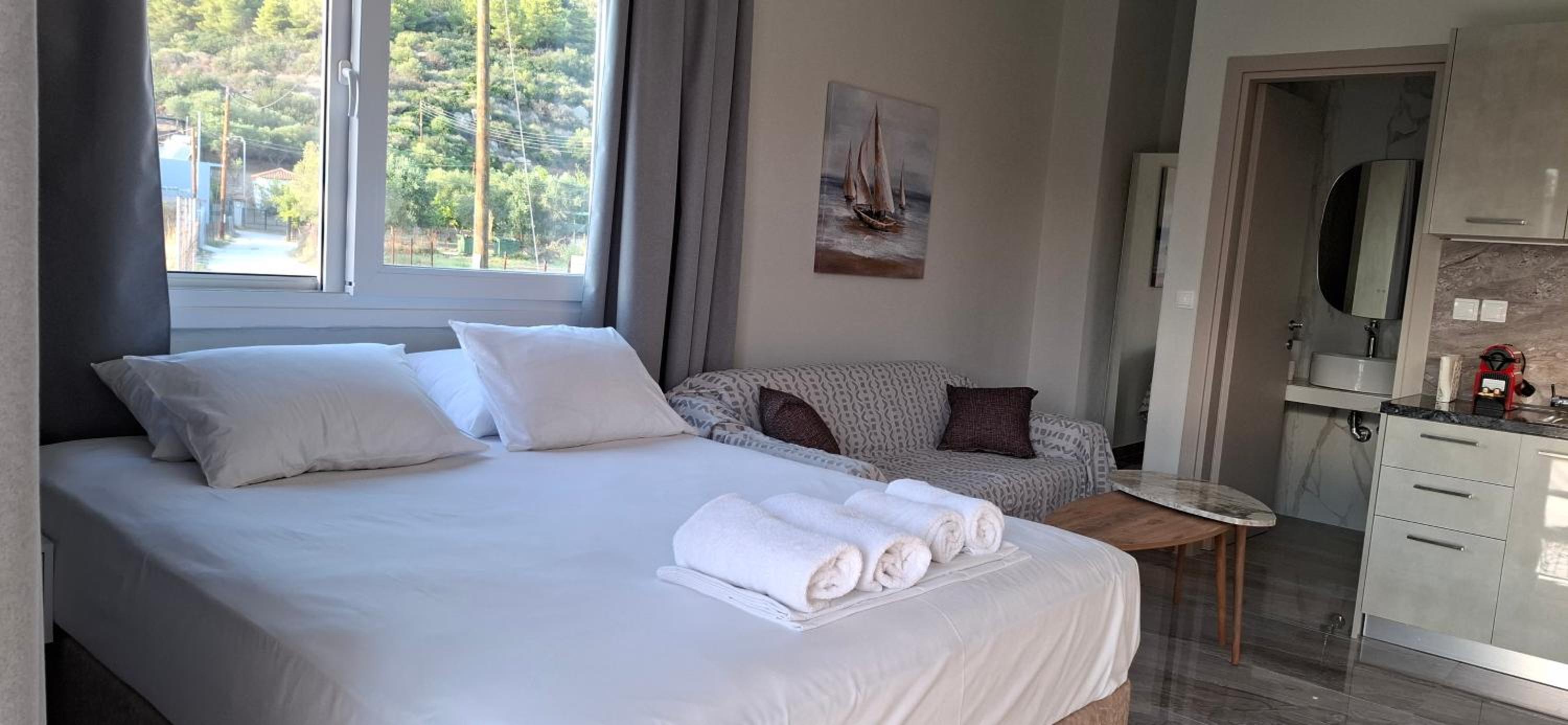 Amadeus Golden Resort