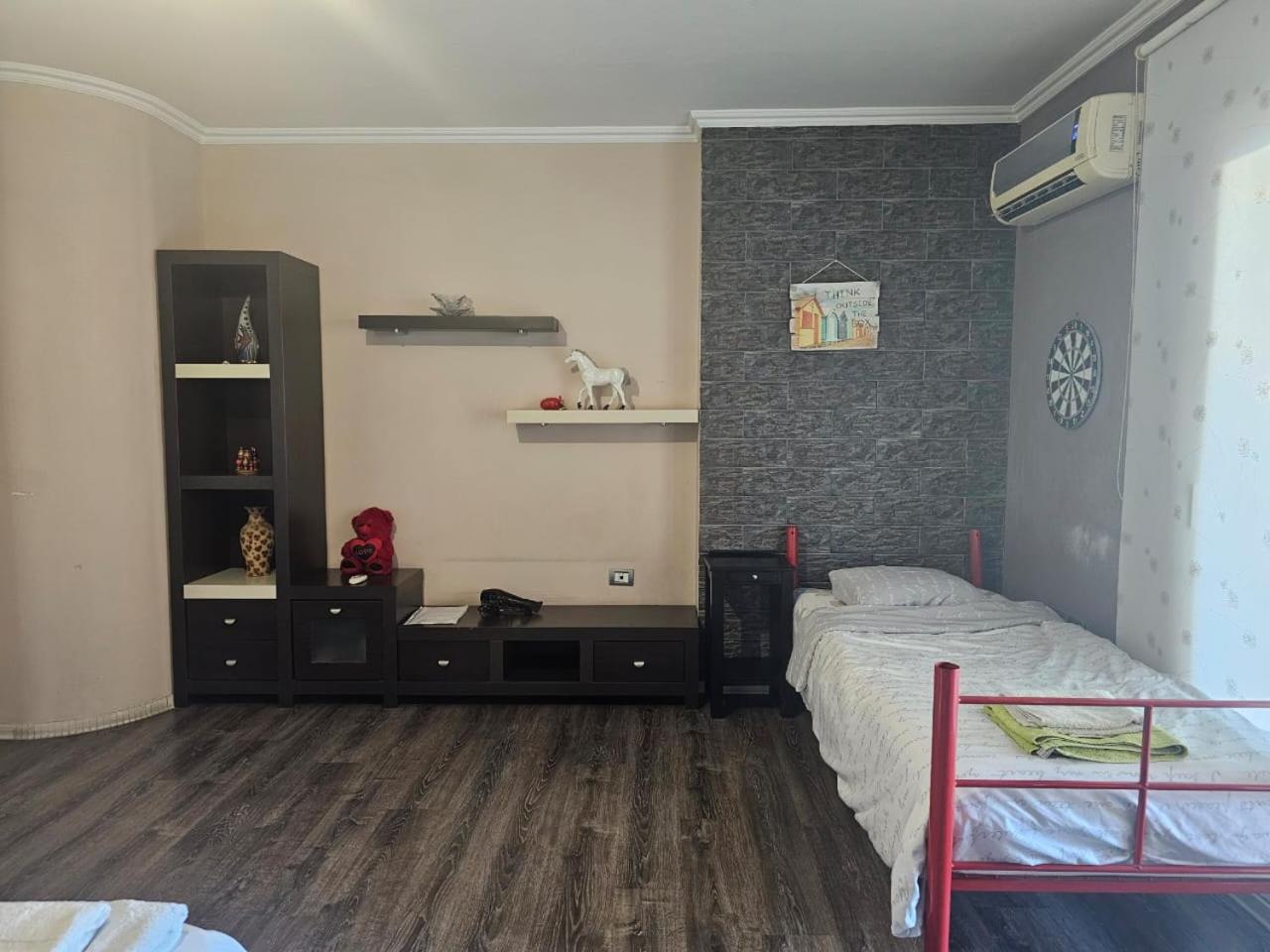 MAin Apartment