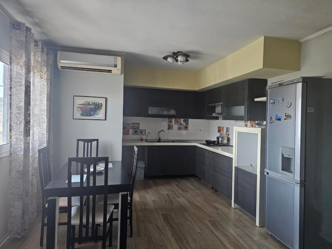 MAin Apartment