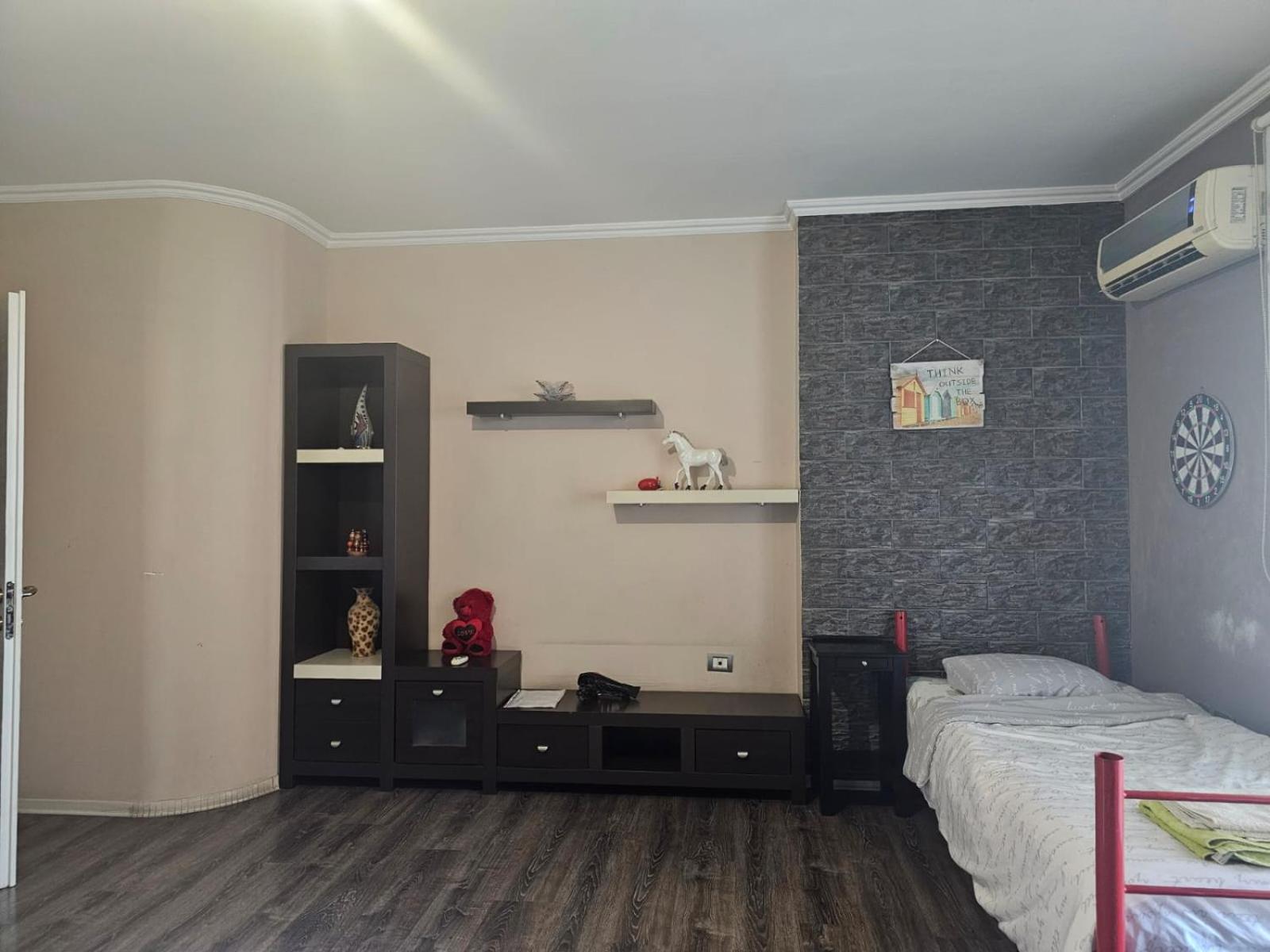 MAin Apartment