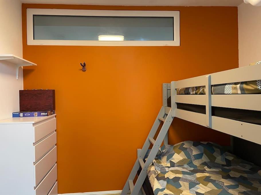Manchester City Flat with Free Secure Parking view 4